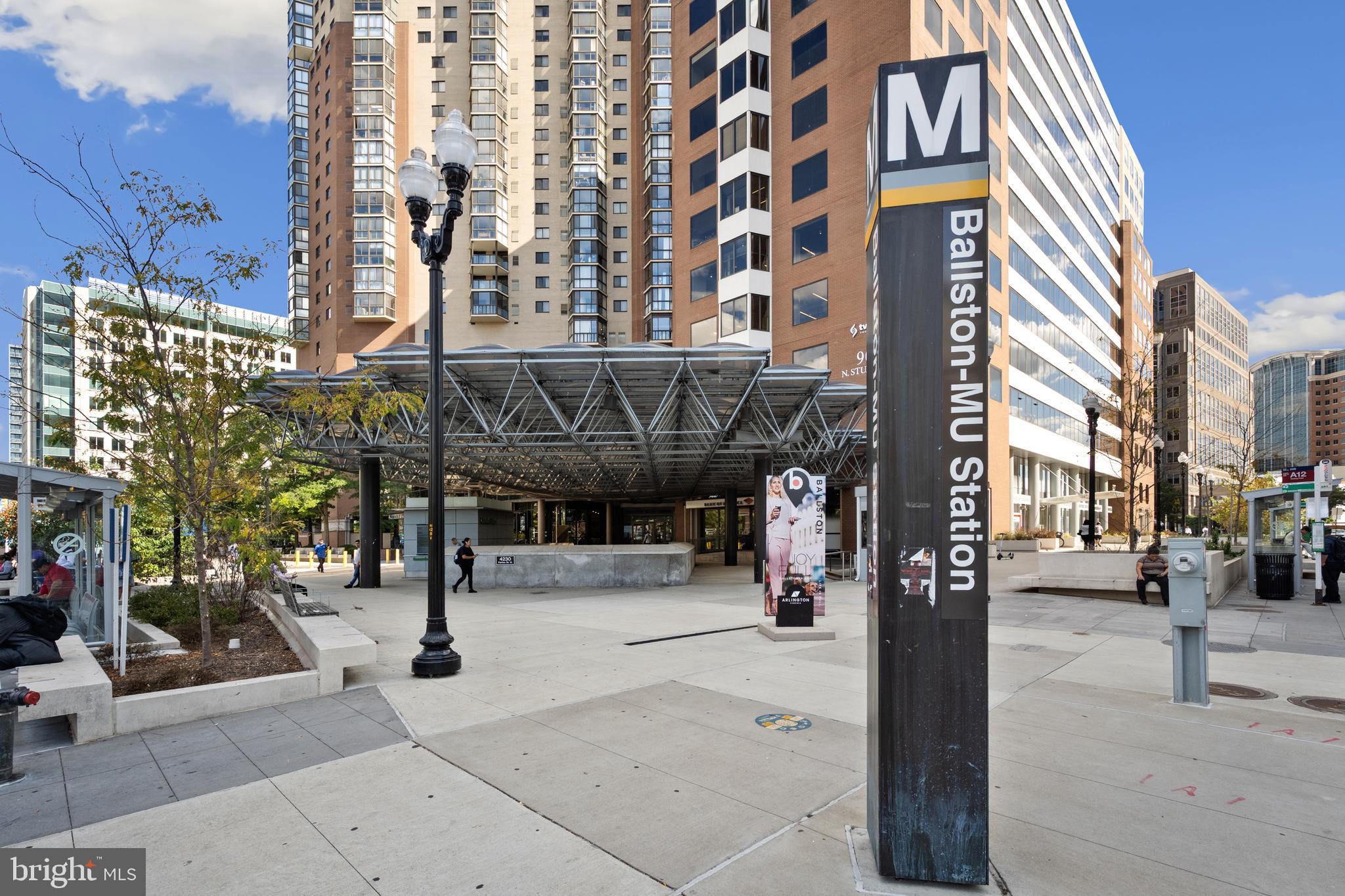 WESTVIEW AT BALLSTON METRO - Residential