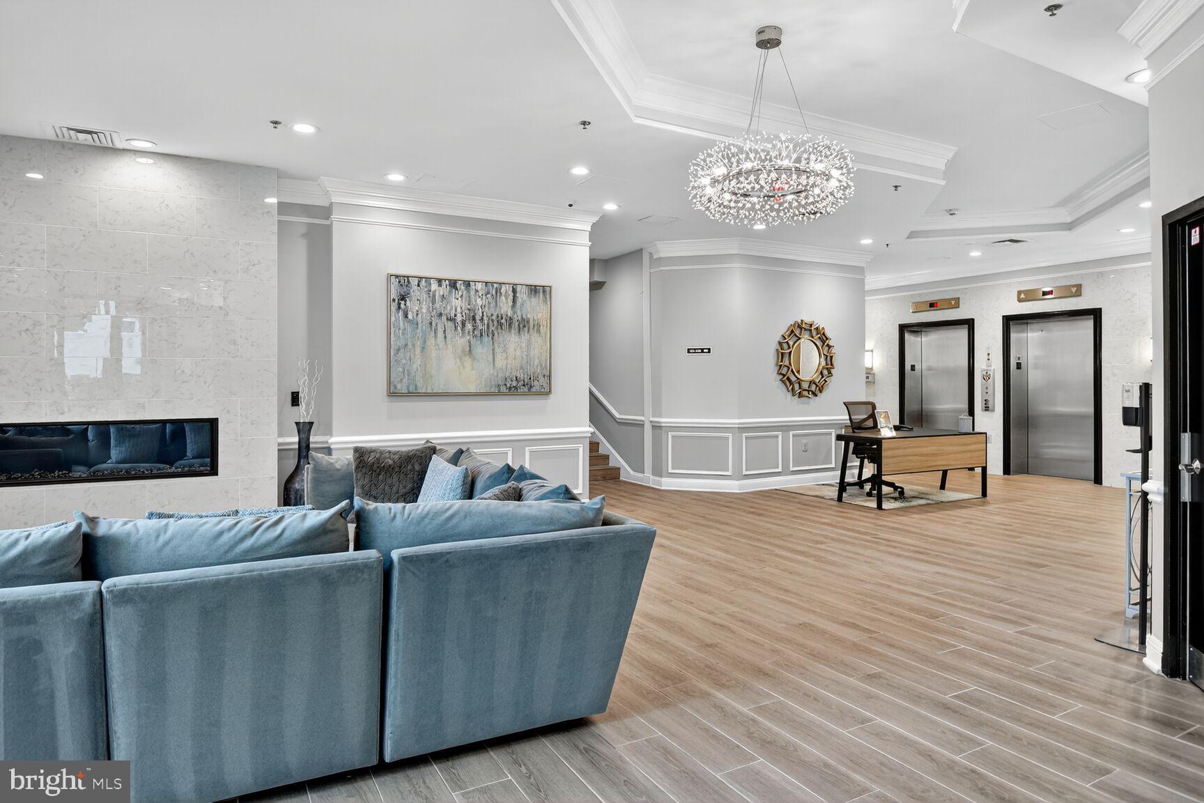 WESTVIEW AT BALLSTON METRO - Residential