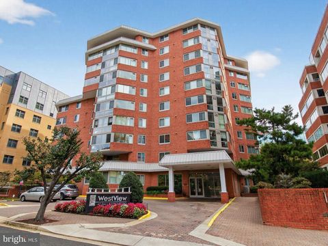 1001 N VERMONT STREET 102 ARLINGTON VA 22201