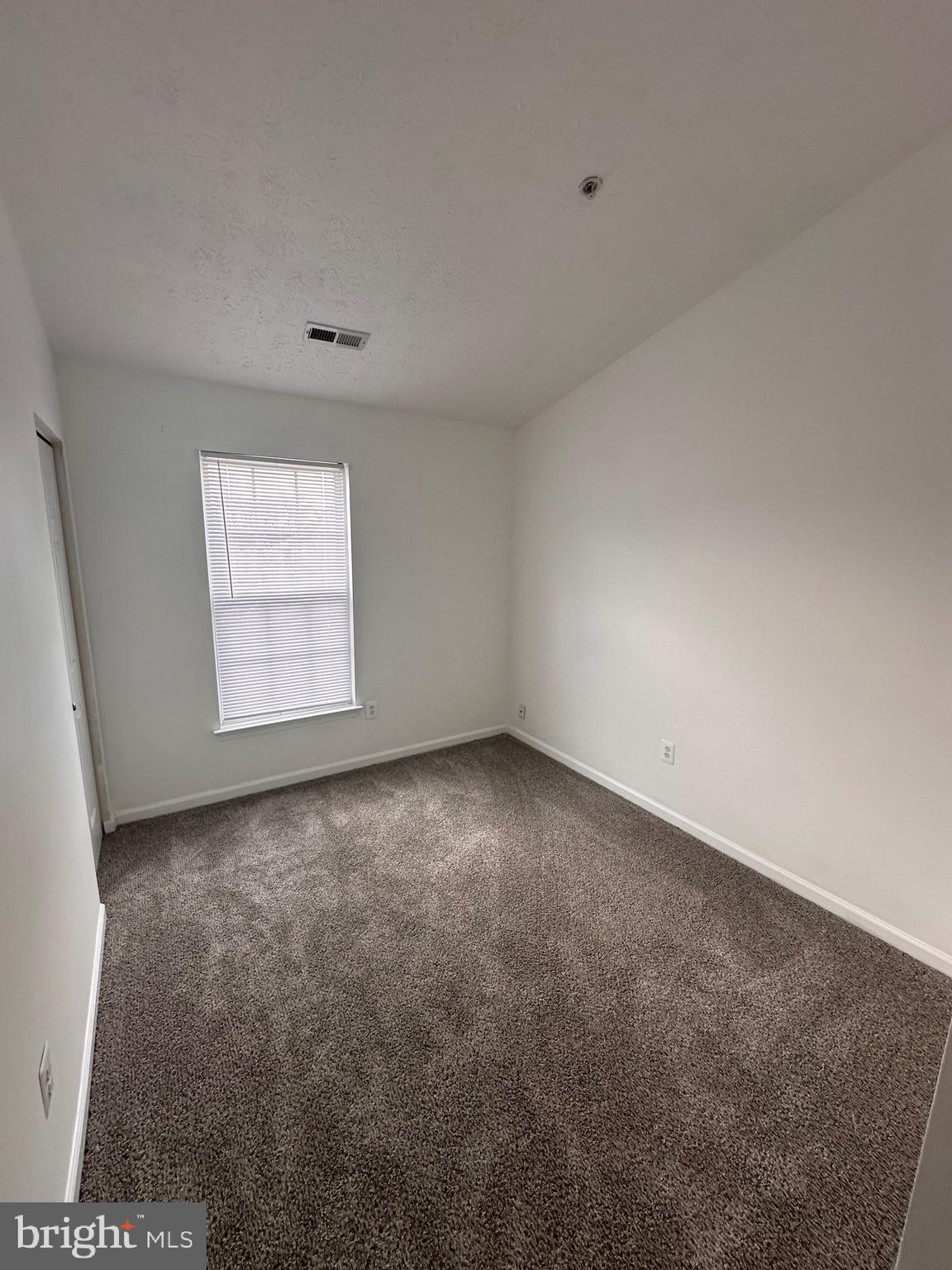 LOHR'S ORCHARD - Residential Lease