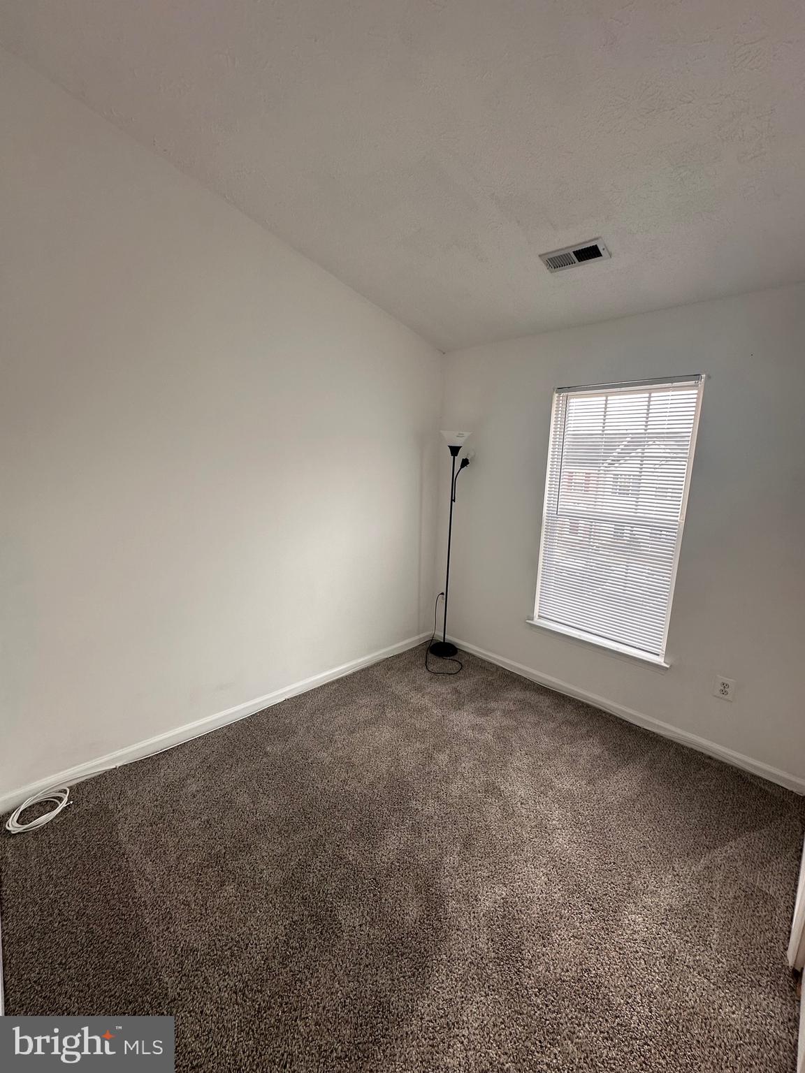 LOHR'S ORCHARD - Residential Lease