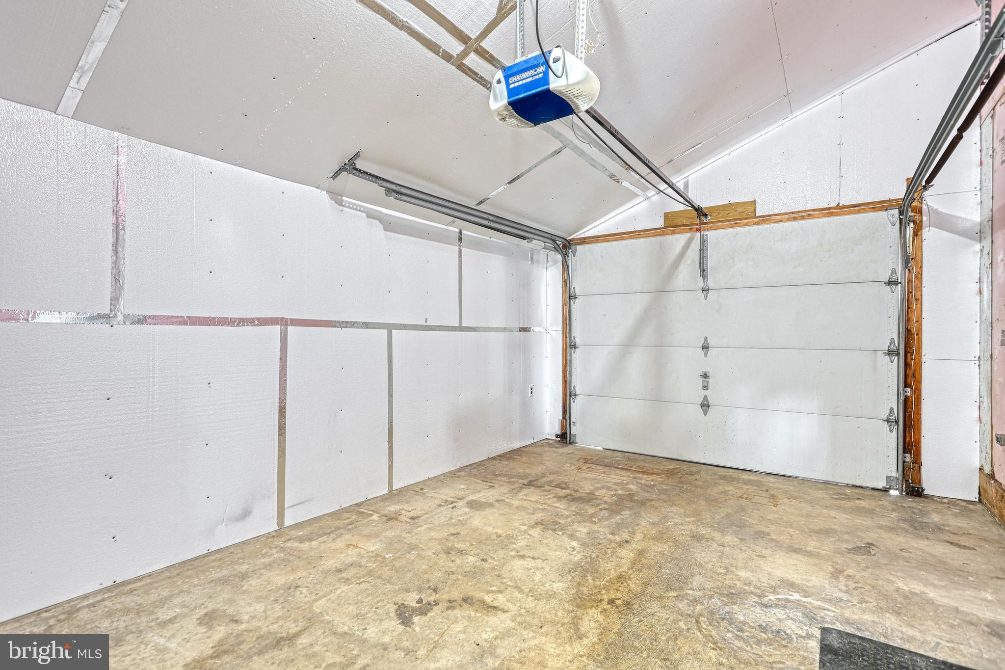 WASHINGTON SQUARE - Residential