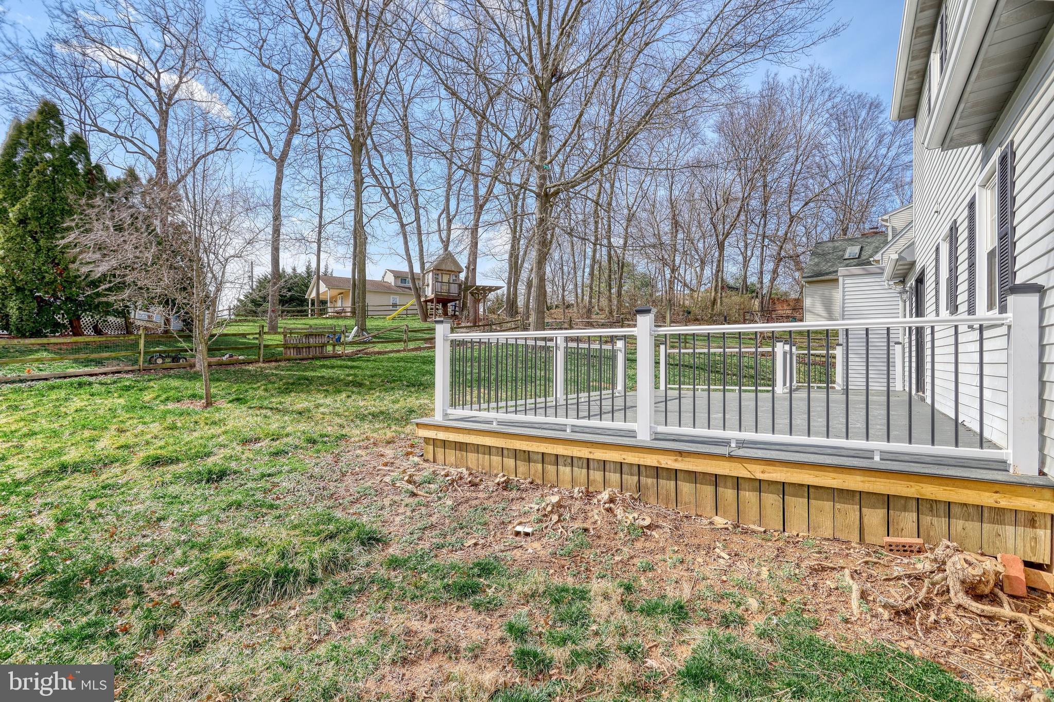 WASHINGTON SQUARE - Residential
