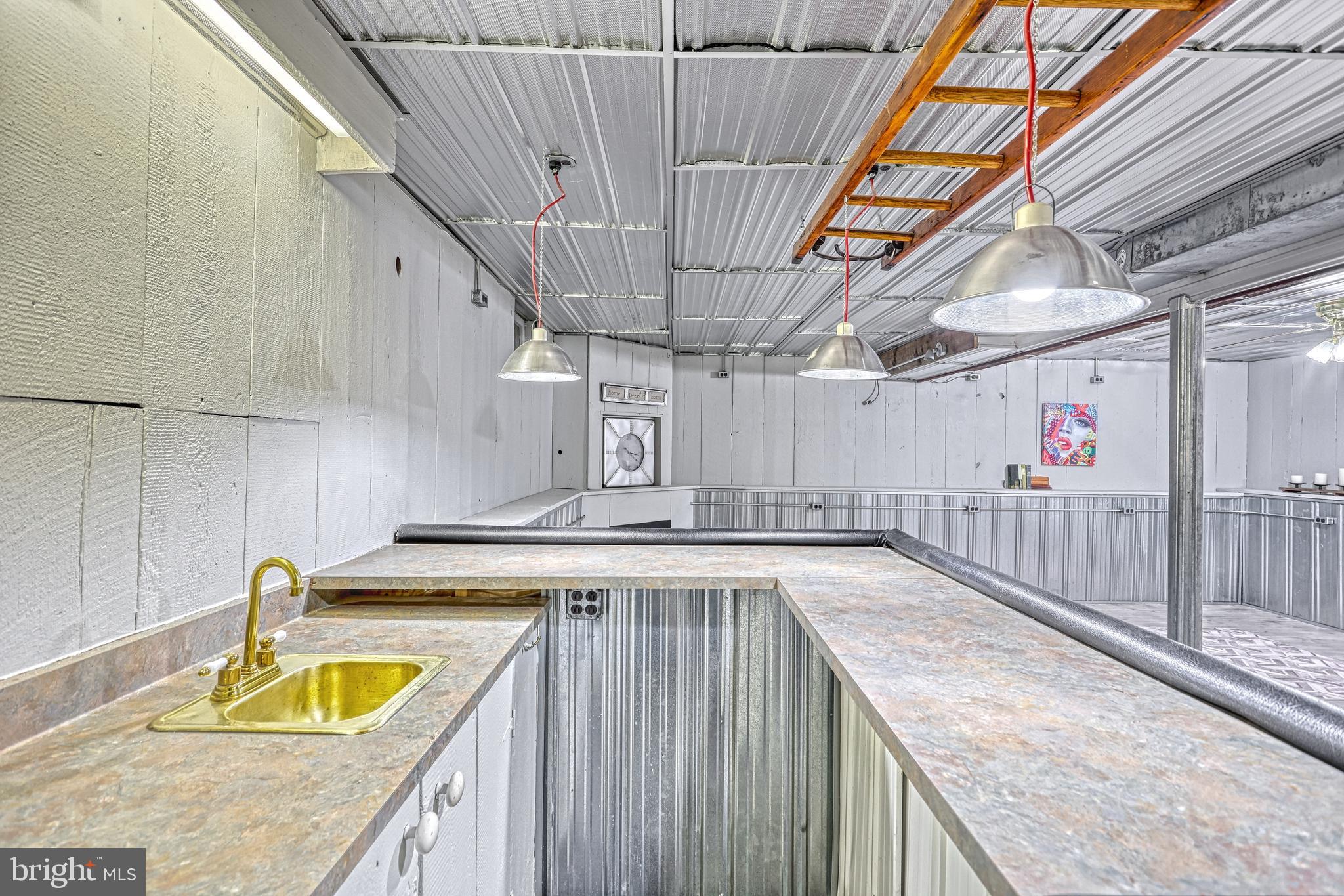 WASHINGTON SQUARE - Residential