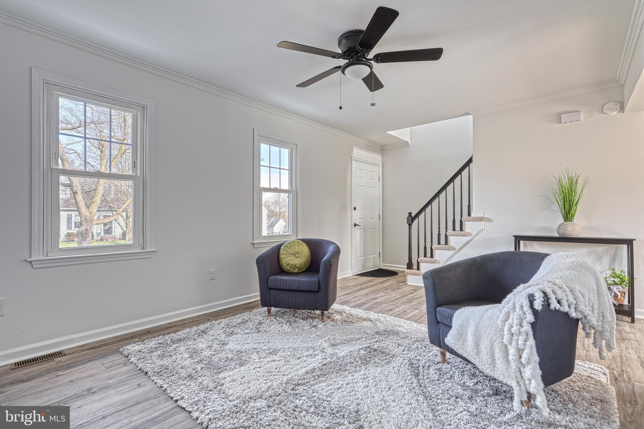 WASHINGTON SQUARE - Residential