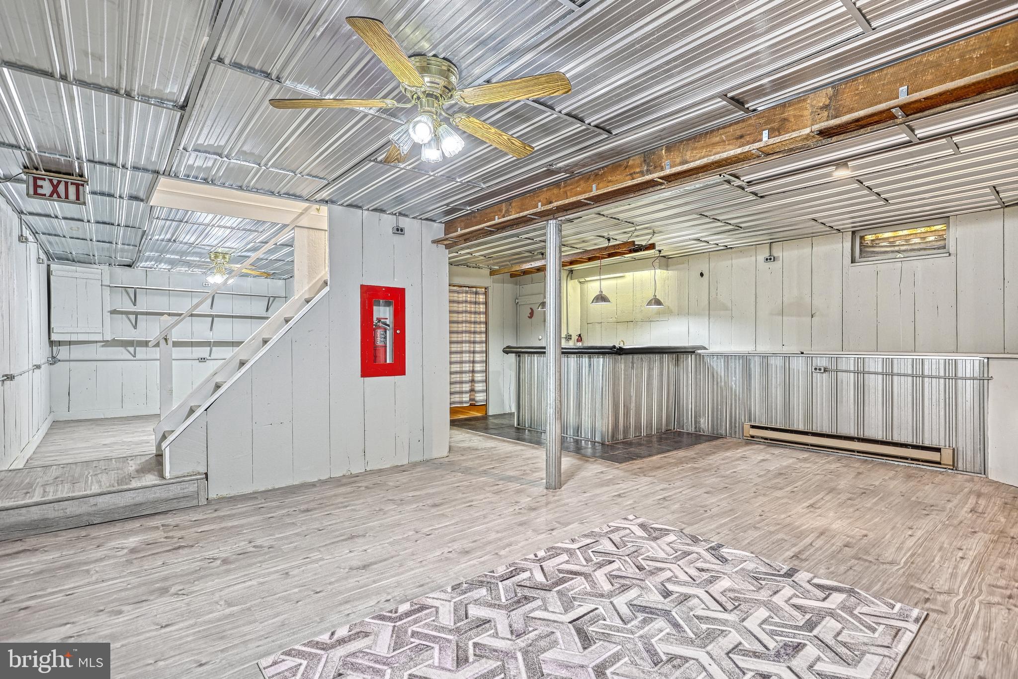 WASHINGTON SQUARE - Residential