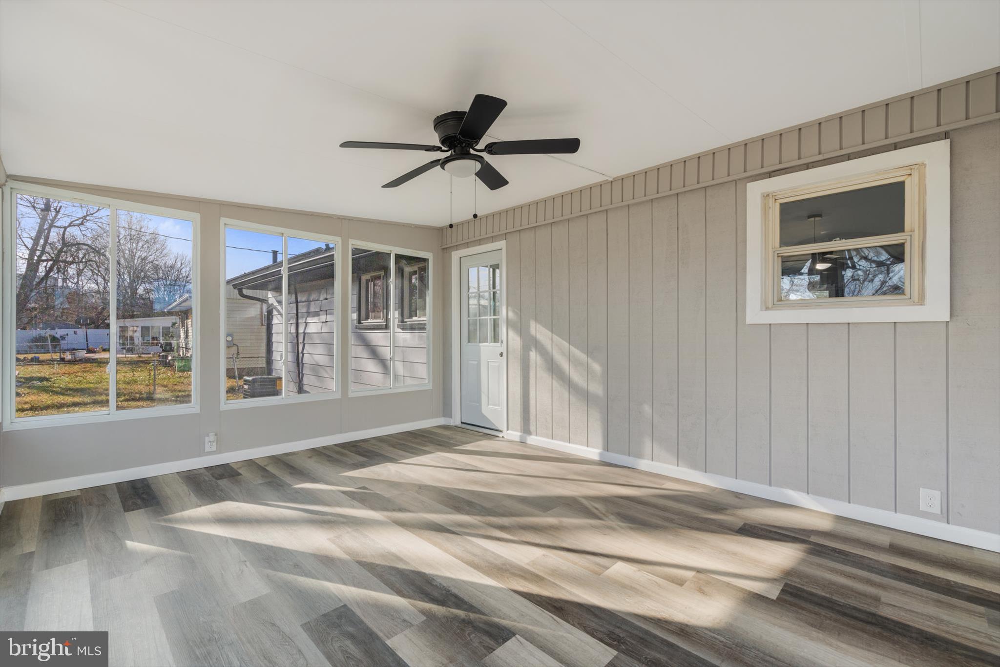 FAIRLAWN - Residential