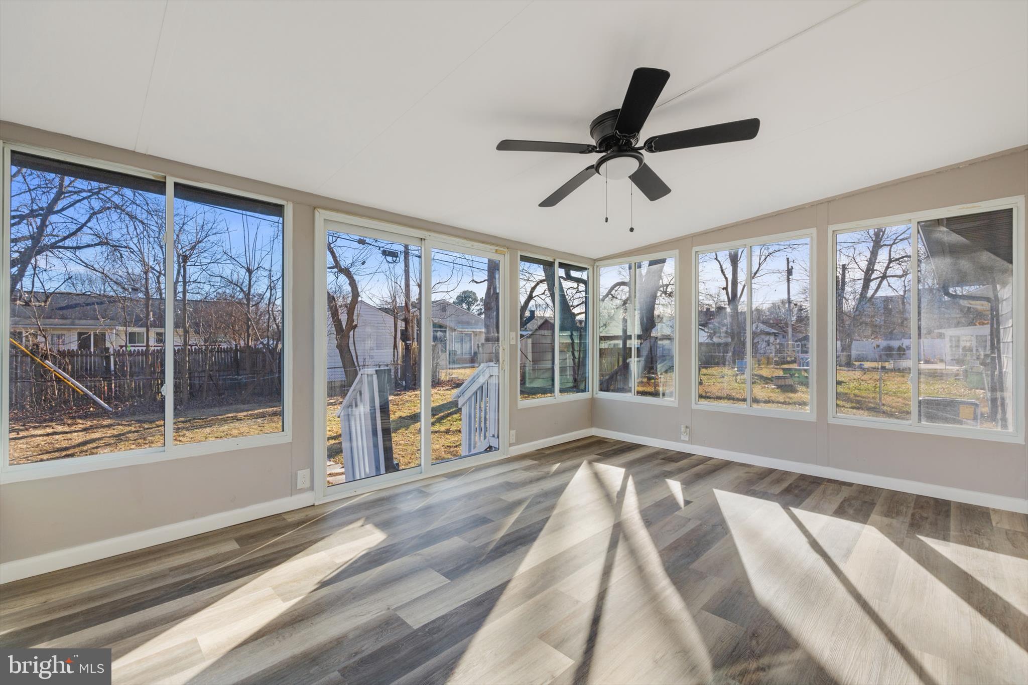 FAIRLAWN - Residential