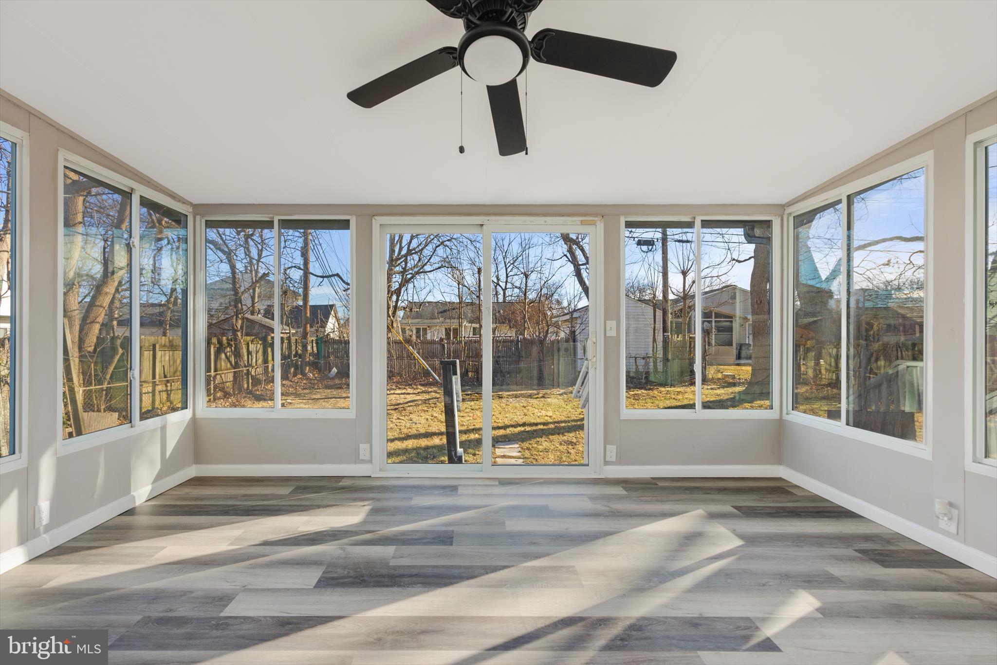 FAIRLAWN - Residential