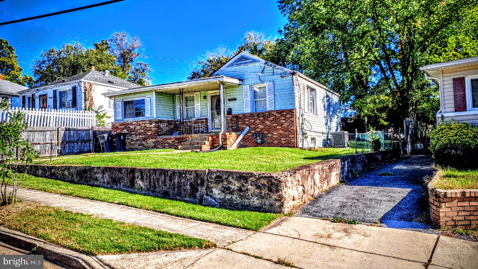 CHAPEL OAKS - Residential