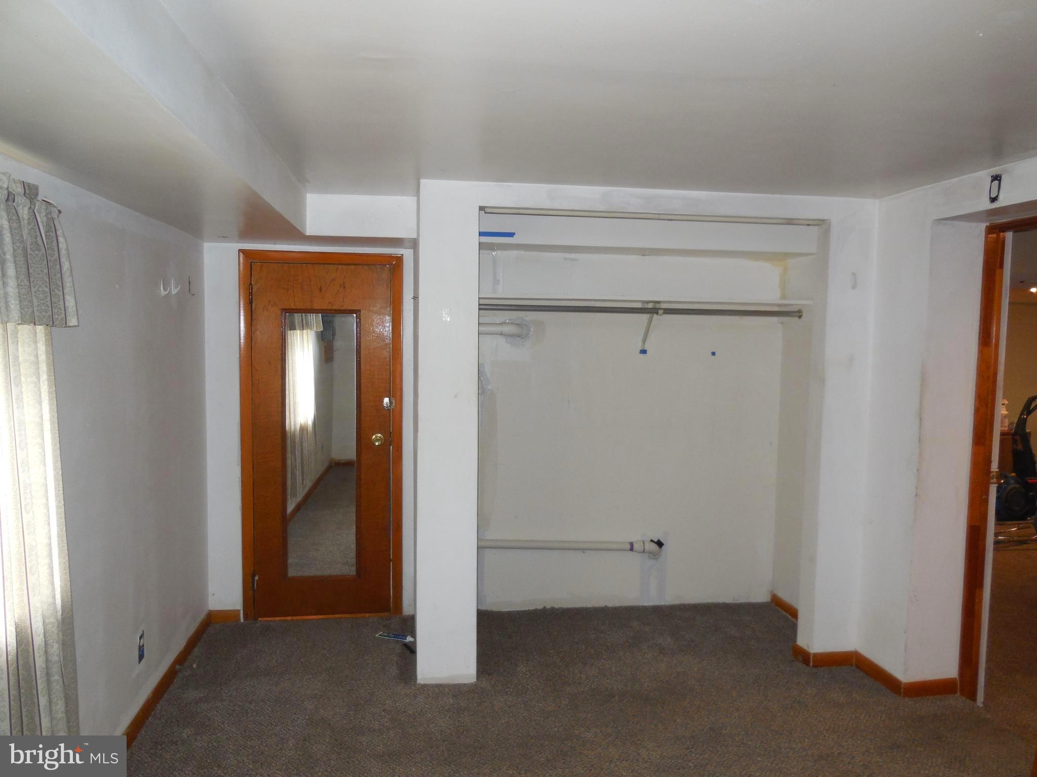 PRESTON MANOR - Residential