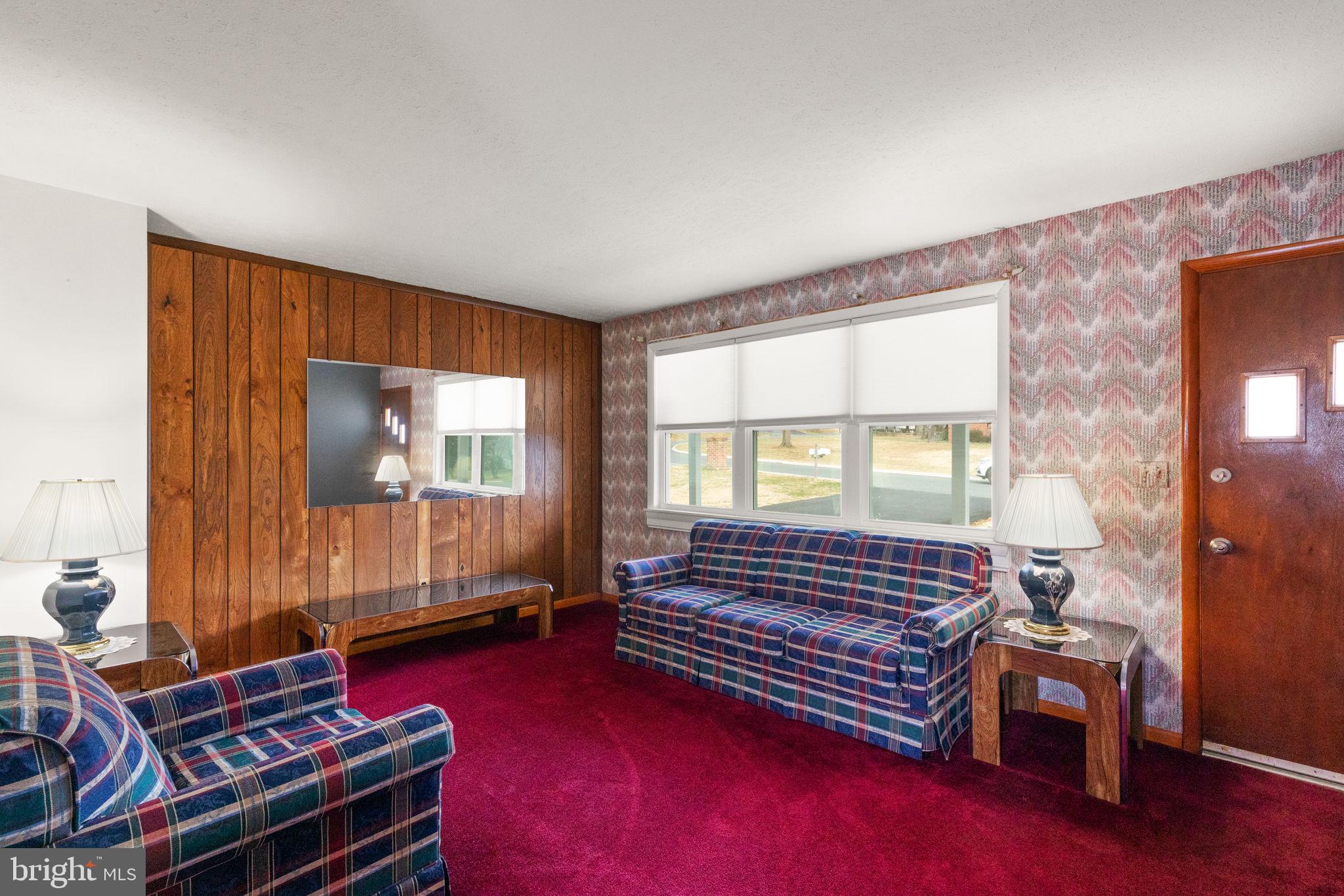 PRESTON MANOR - Residential