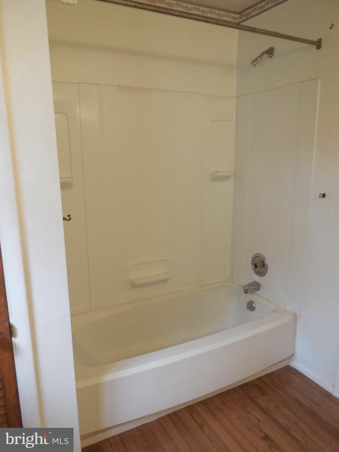 PRESTON MANOR - Residential