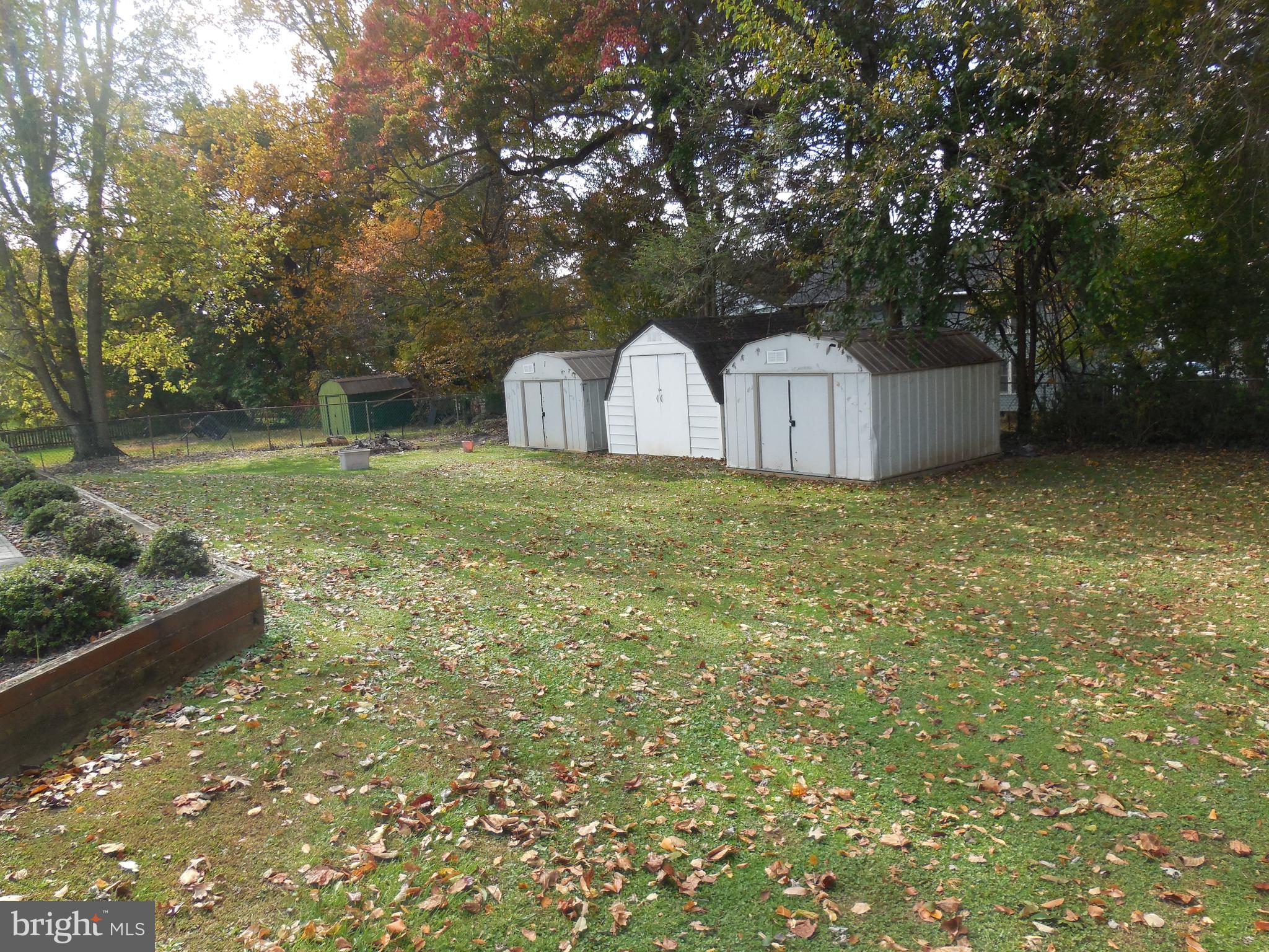 PRESTON MANOR - Residential