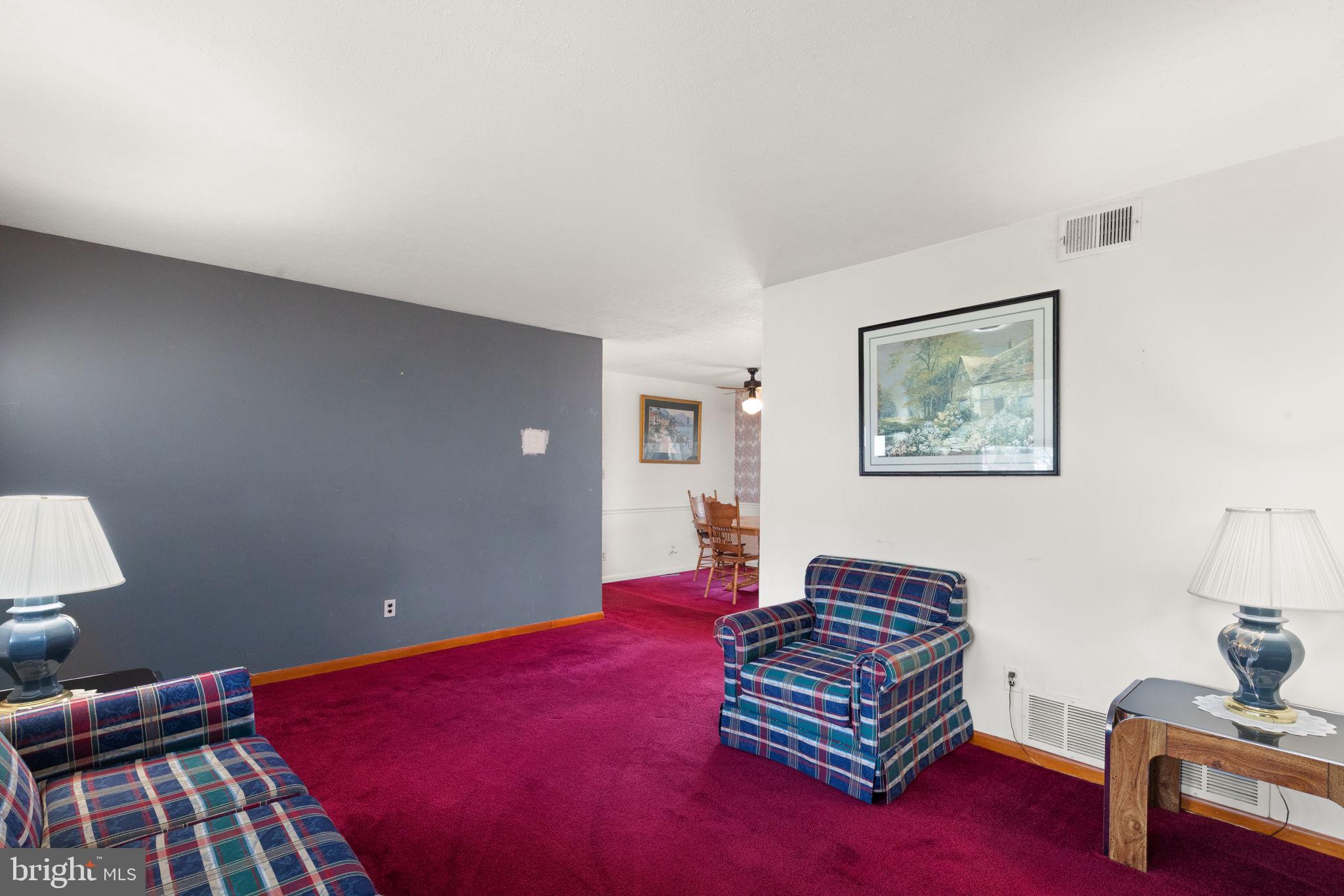 PRESTON MANOR - Residential