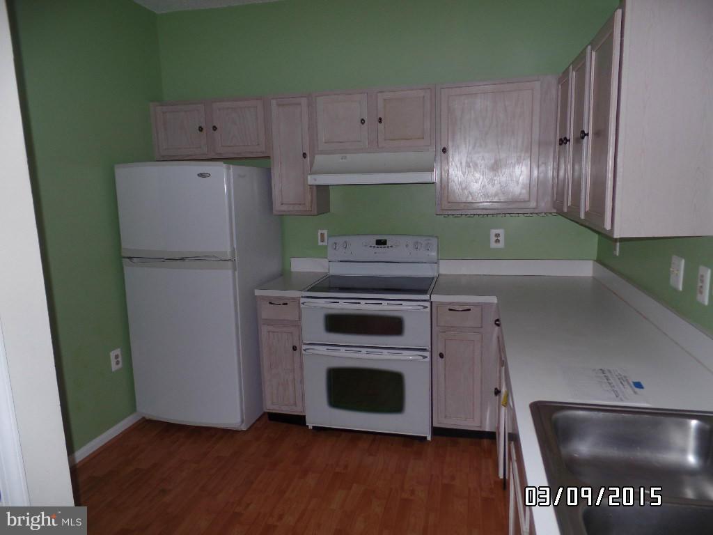 BRISTOL PARK - Residential