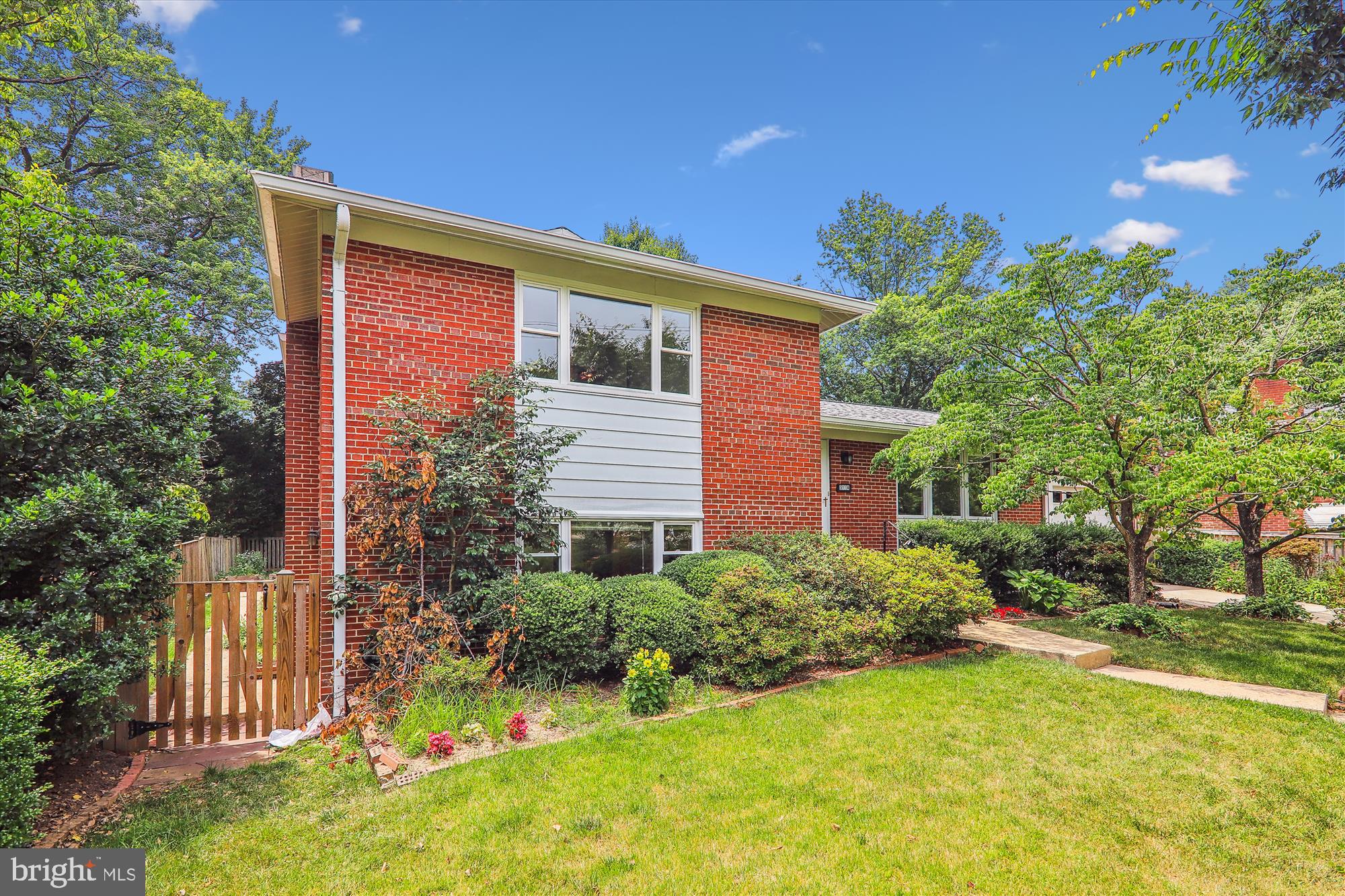 MAPLEWOOD ESTATES - Residential