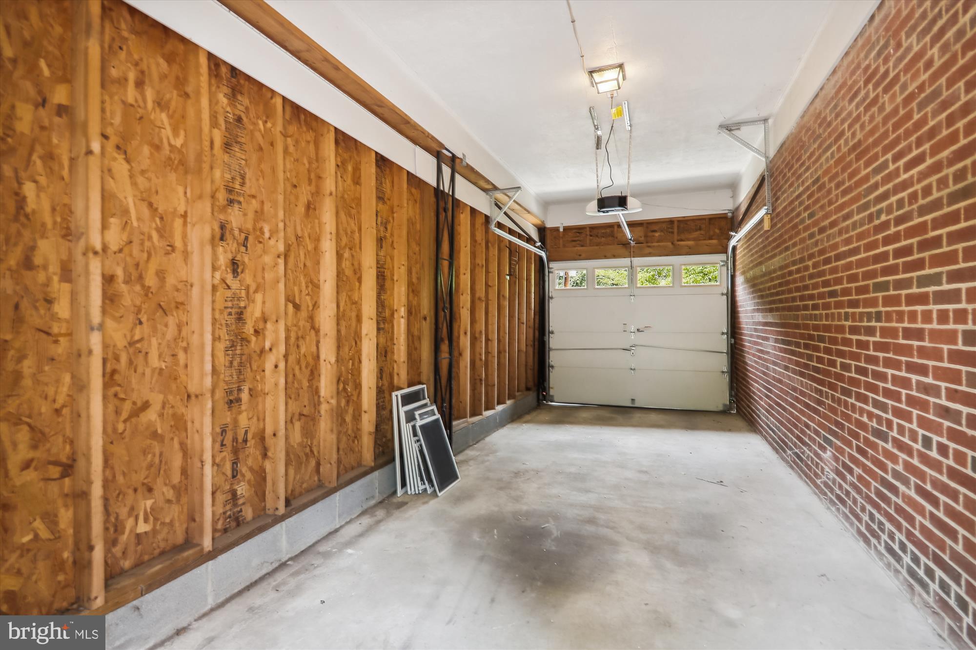 MAPLEWOOD ESTATES - Residential