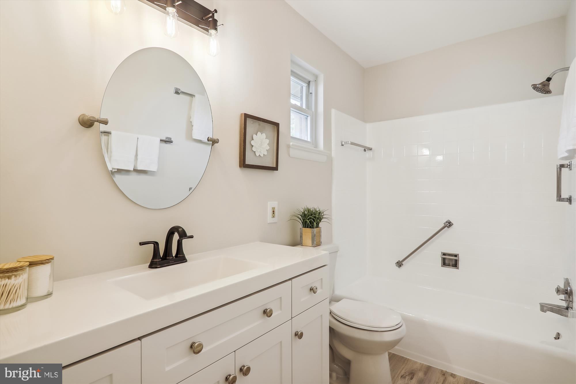 MAPLEWOOD ESTATES - Residential