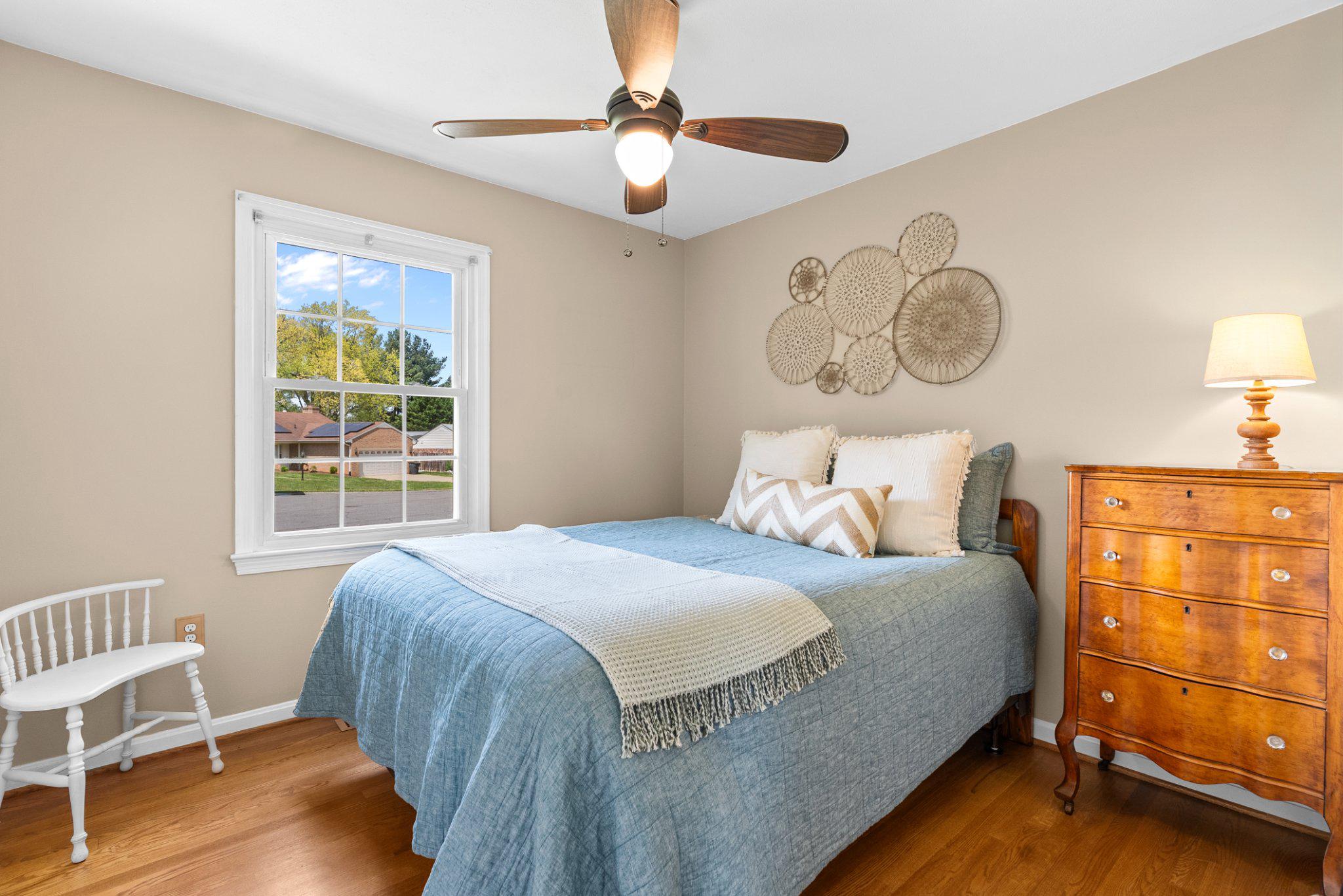 BELMONT - Residential
