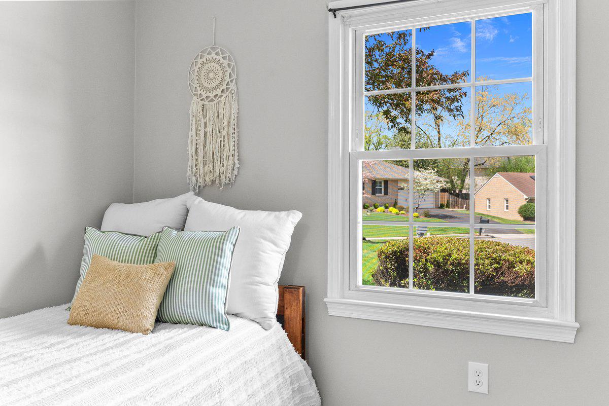BELMONT - Residential