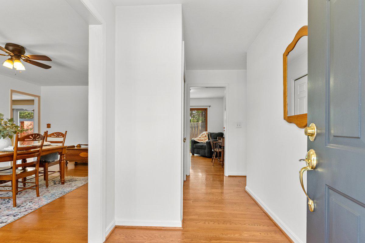 BELMONT - Residential