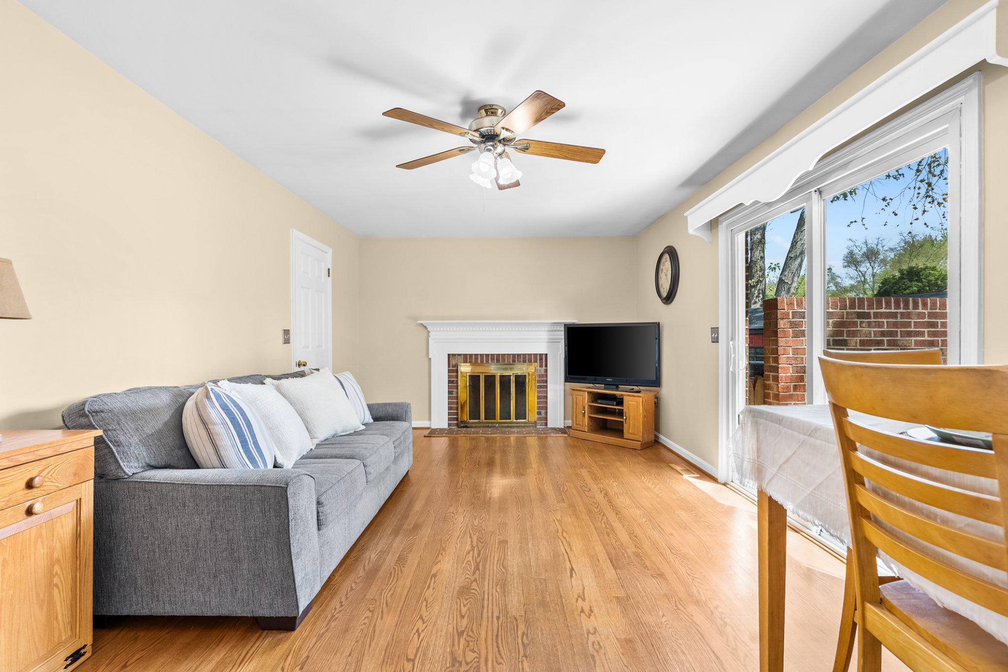 BELMONT - Residential