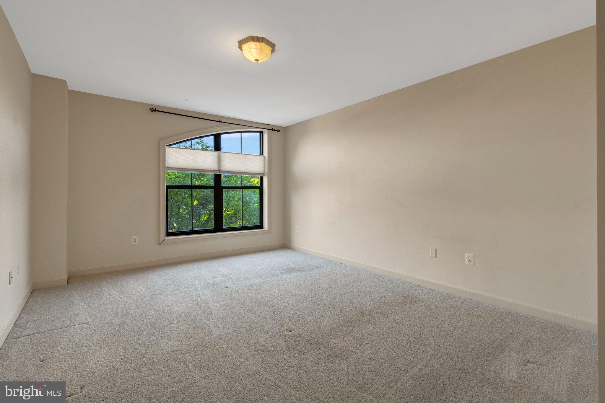 BELMONT BAY - Residential Lease