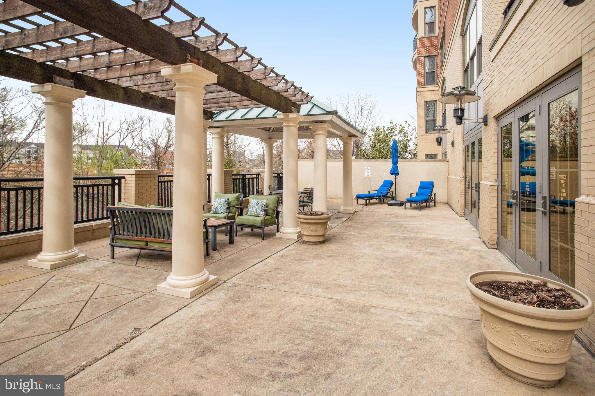 BELMONT BAY - Residential Lease