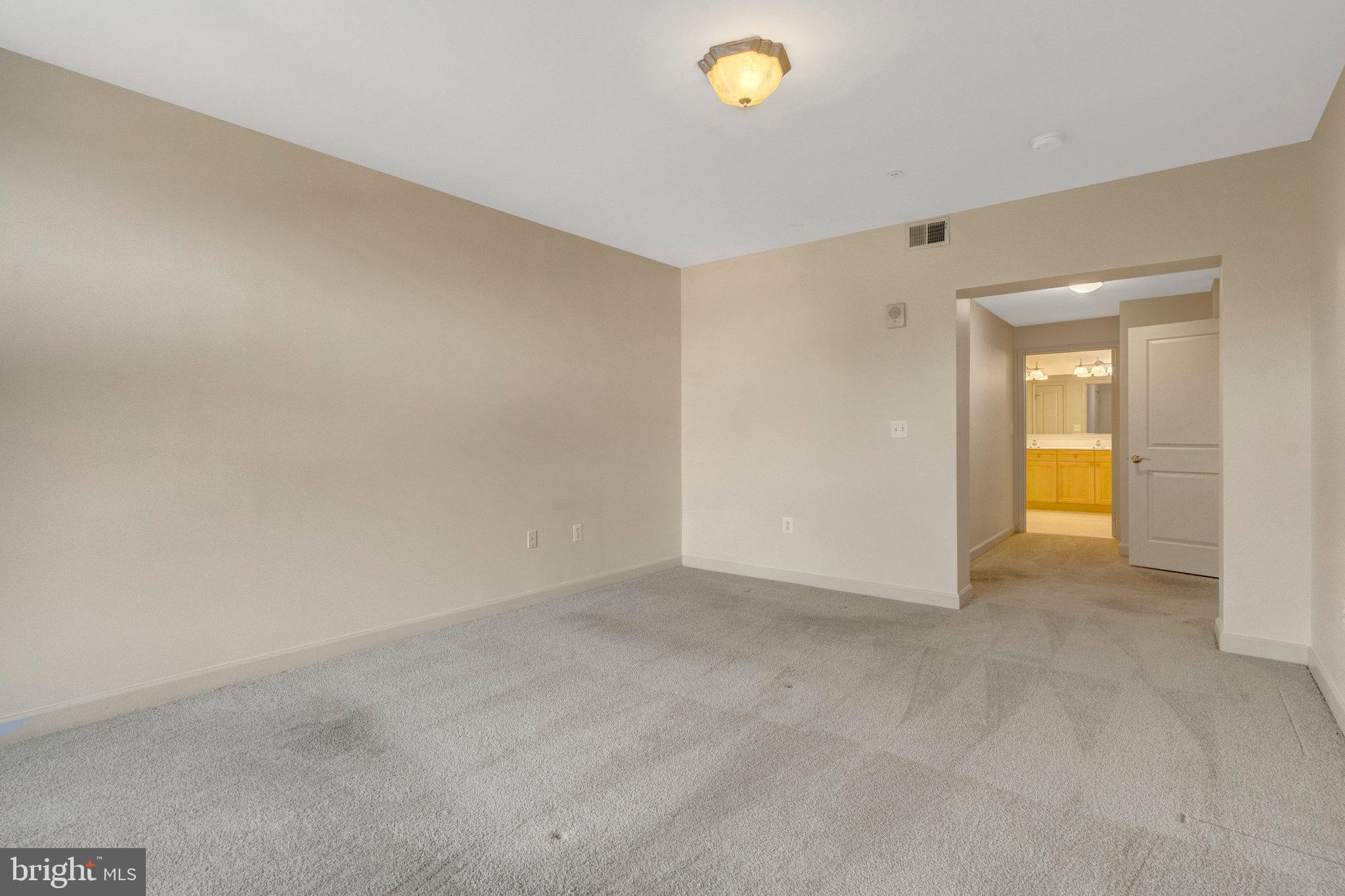 BELMONT BAY - Residential Lease