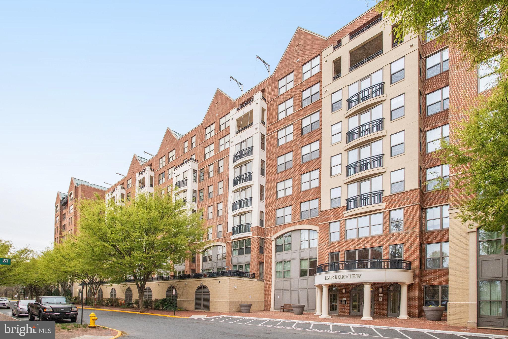 BELMONT BAY - Residential Lease