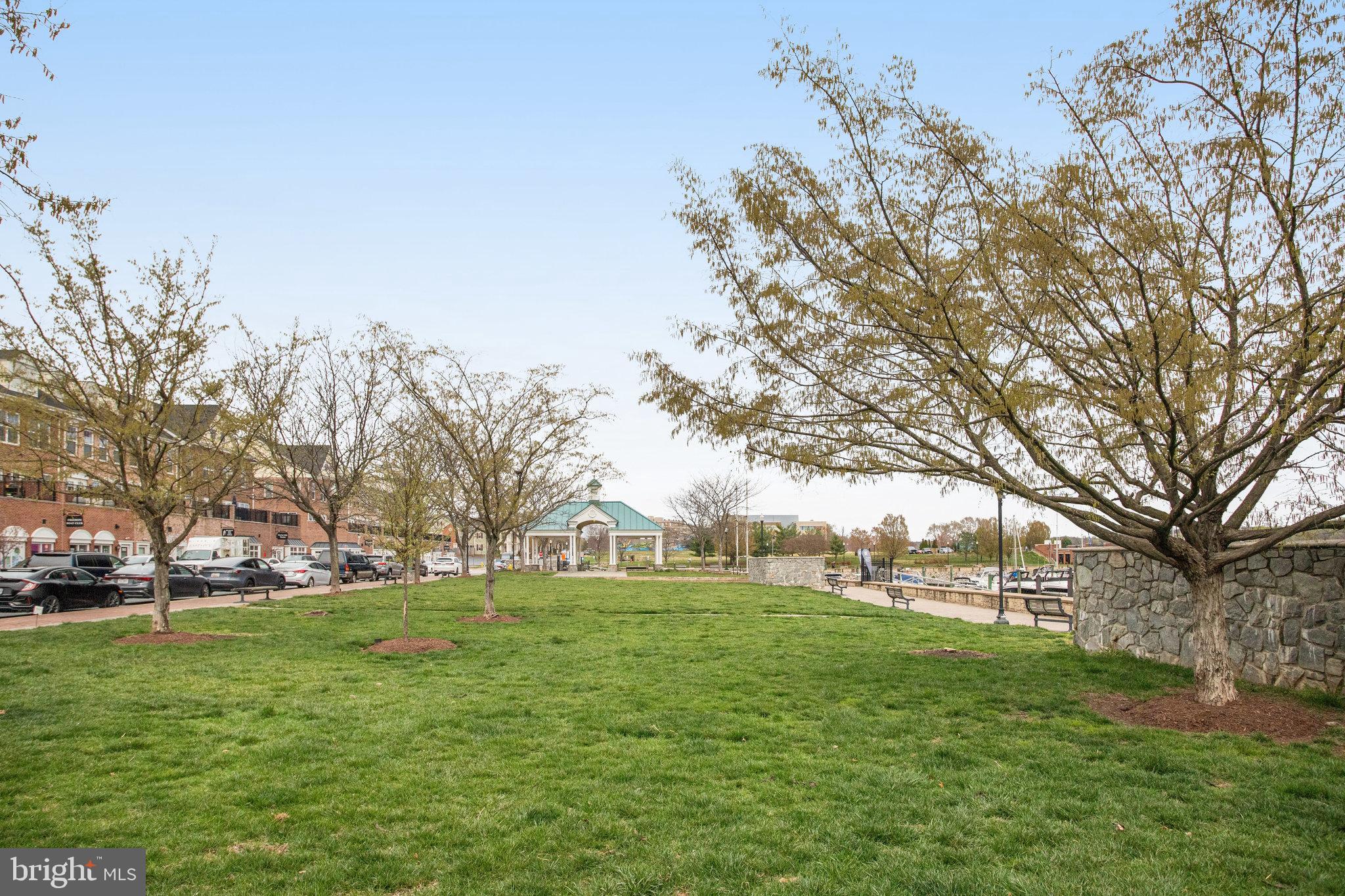 BELMONT BAY - Residential Lease