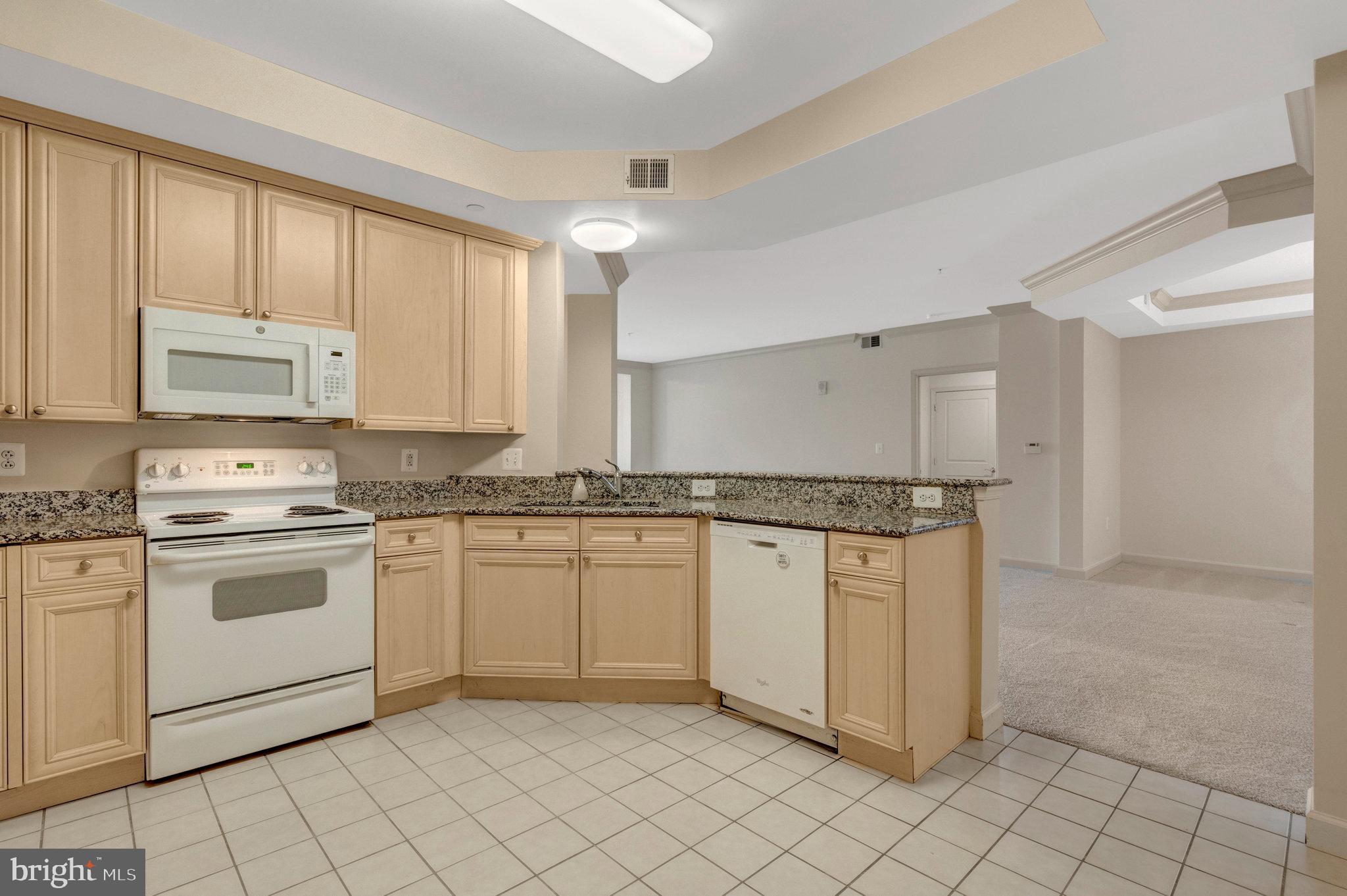 BELMONT BAY - Residential Lease