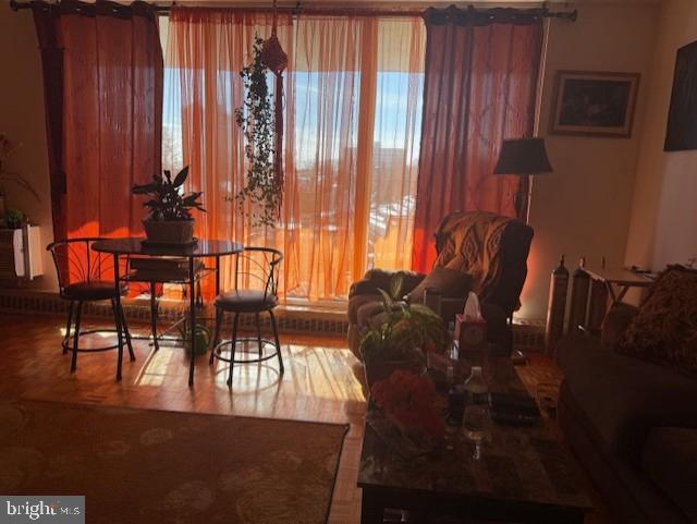 WILM #11 - Residential