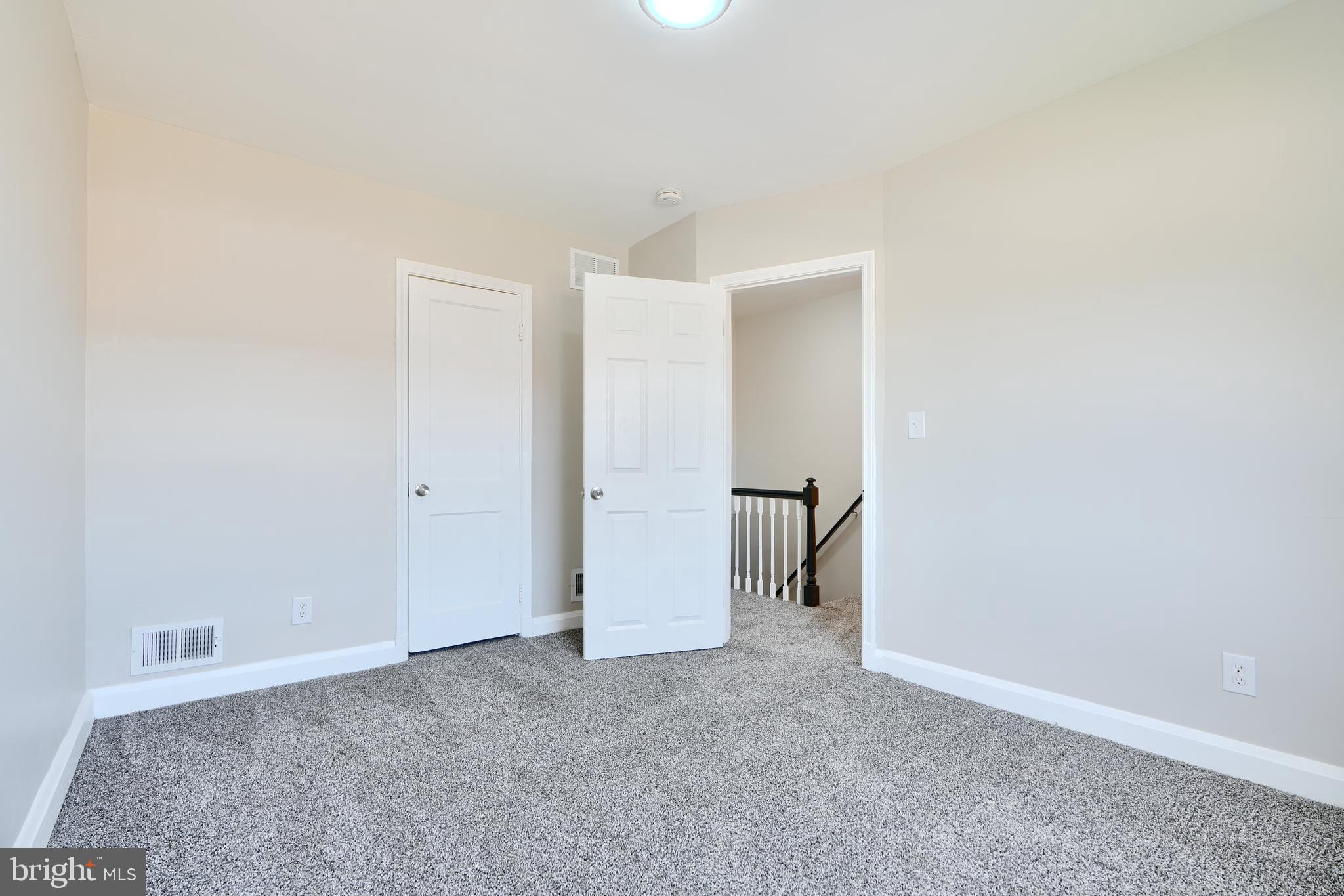 MIDDLESEX - Residential