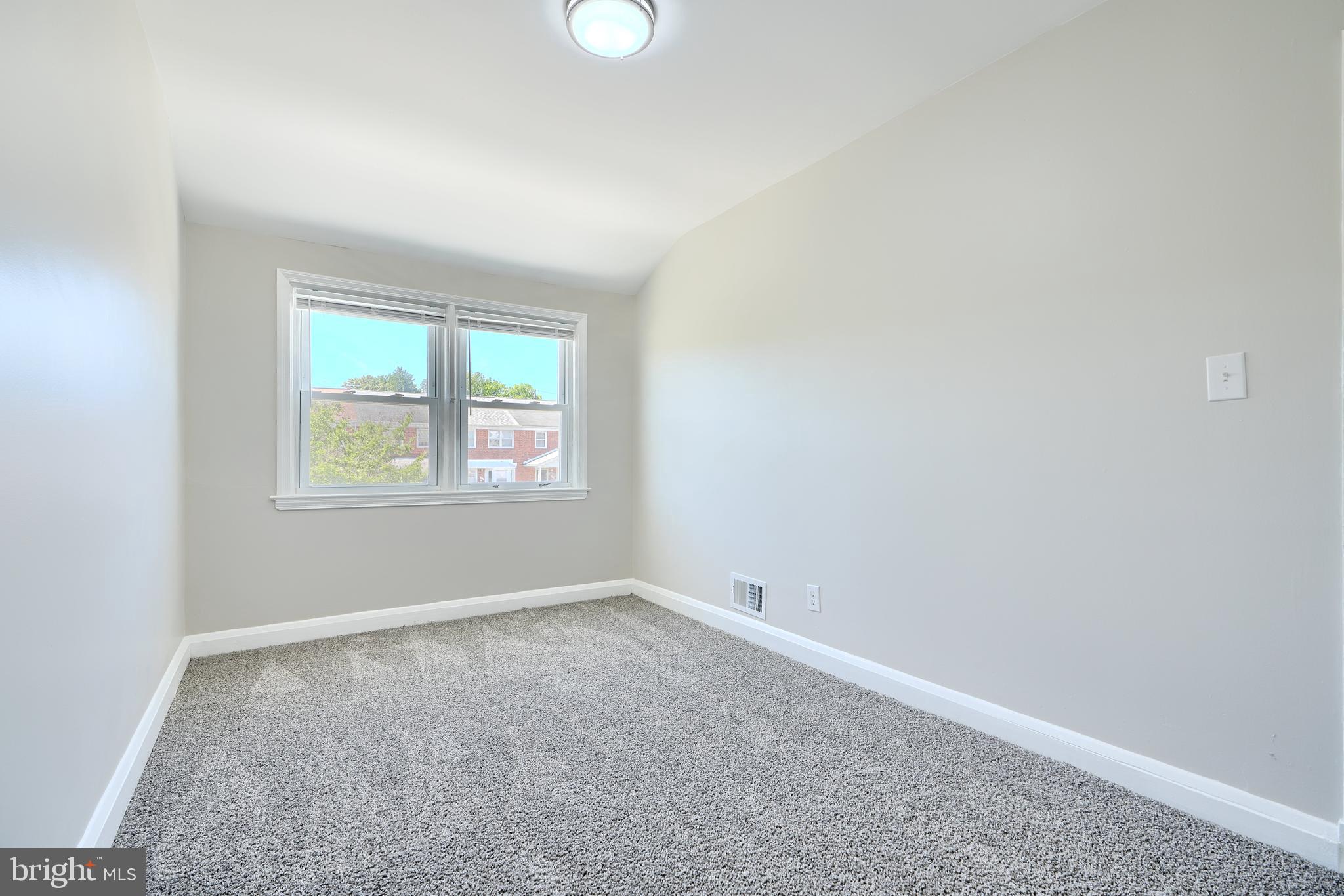 MIDDLESEX - Residential