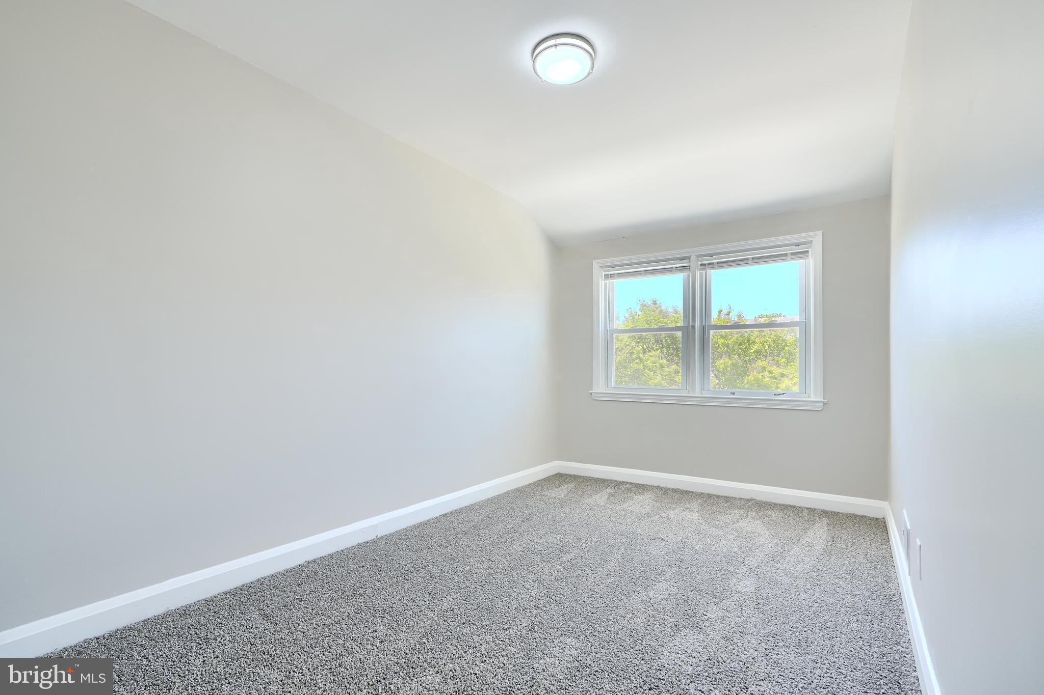 MIDDLESEX - Residential