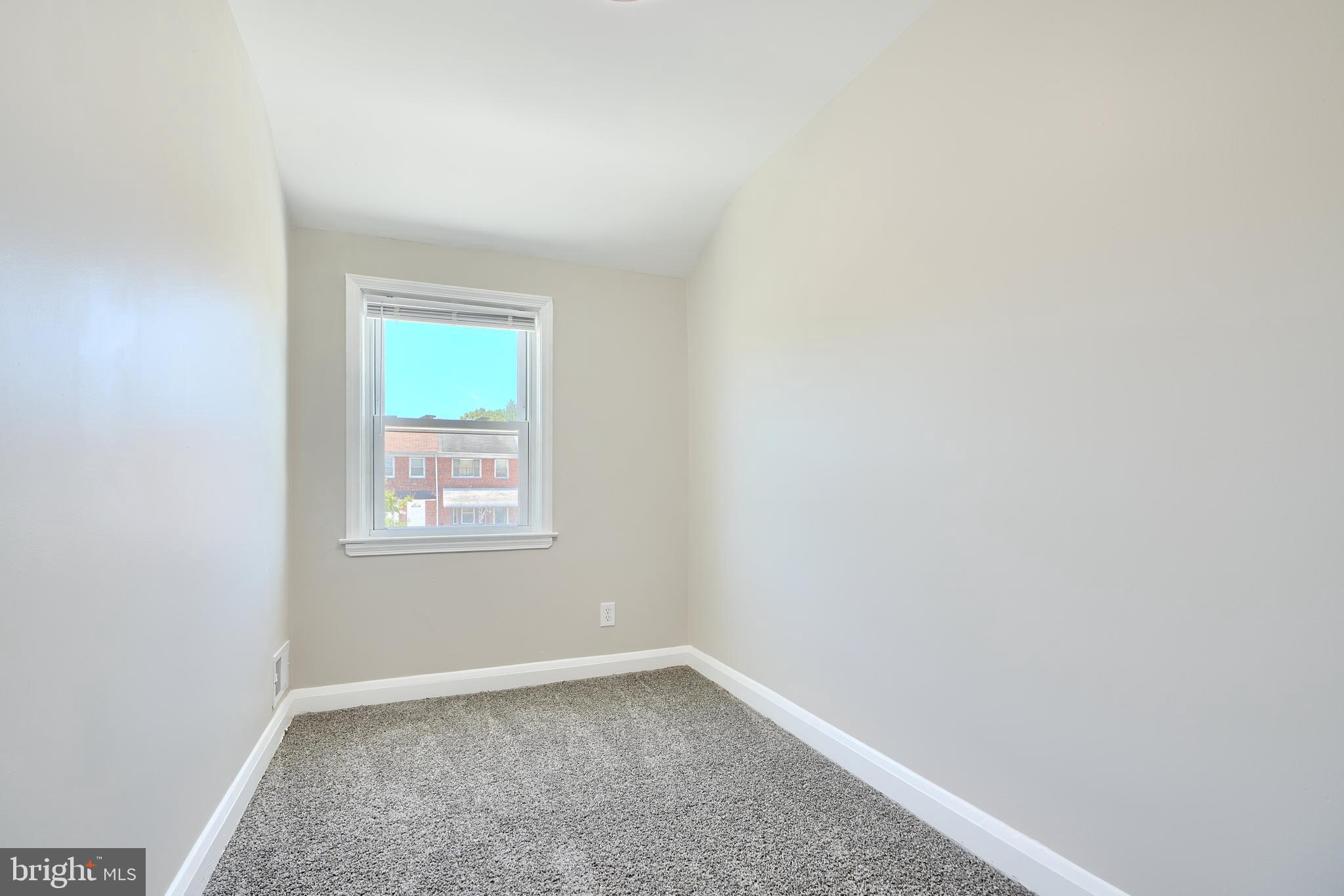 MIDDLESEX - Residential