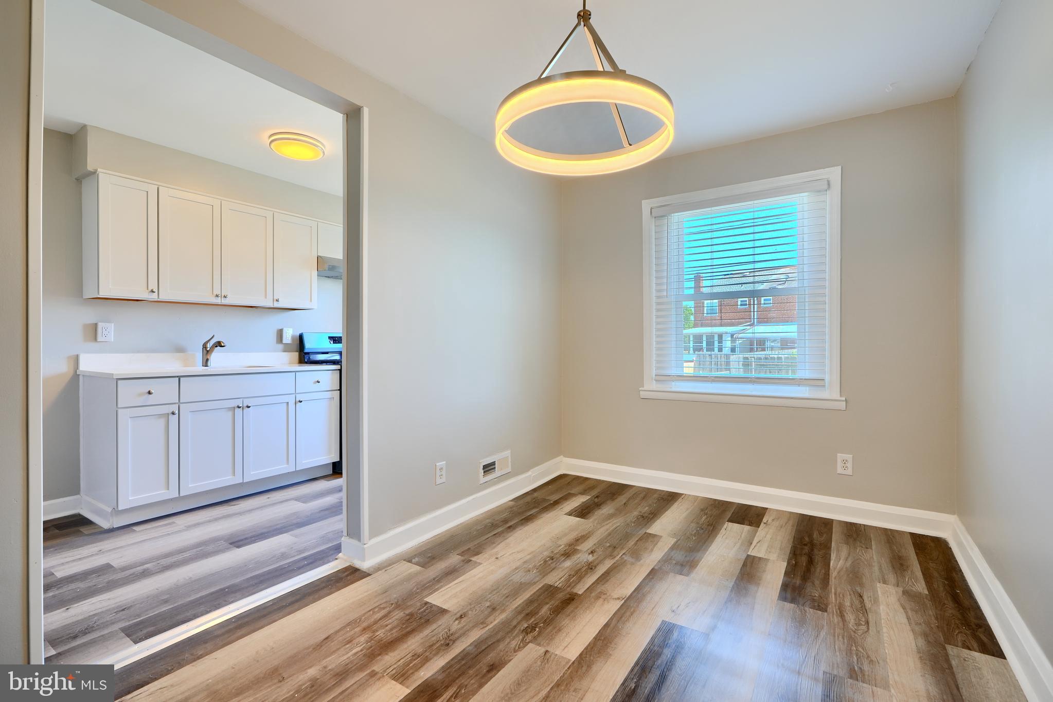 MIDDLESEX - Residential