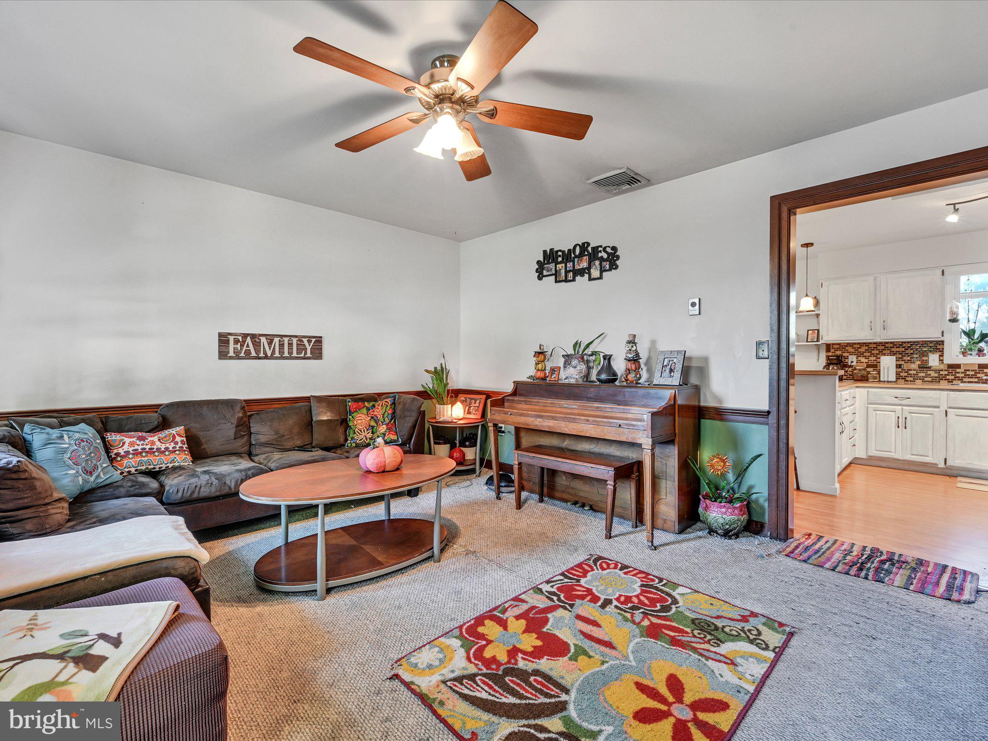 INDIAN SPRINGS - Residential