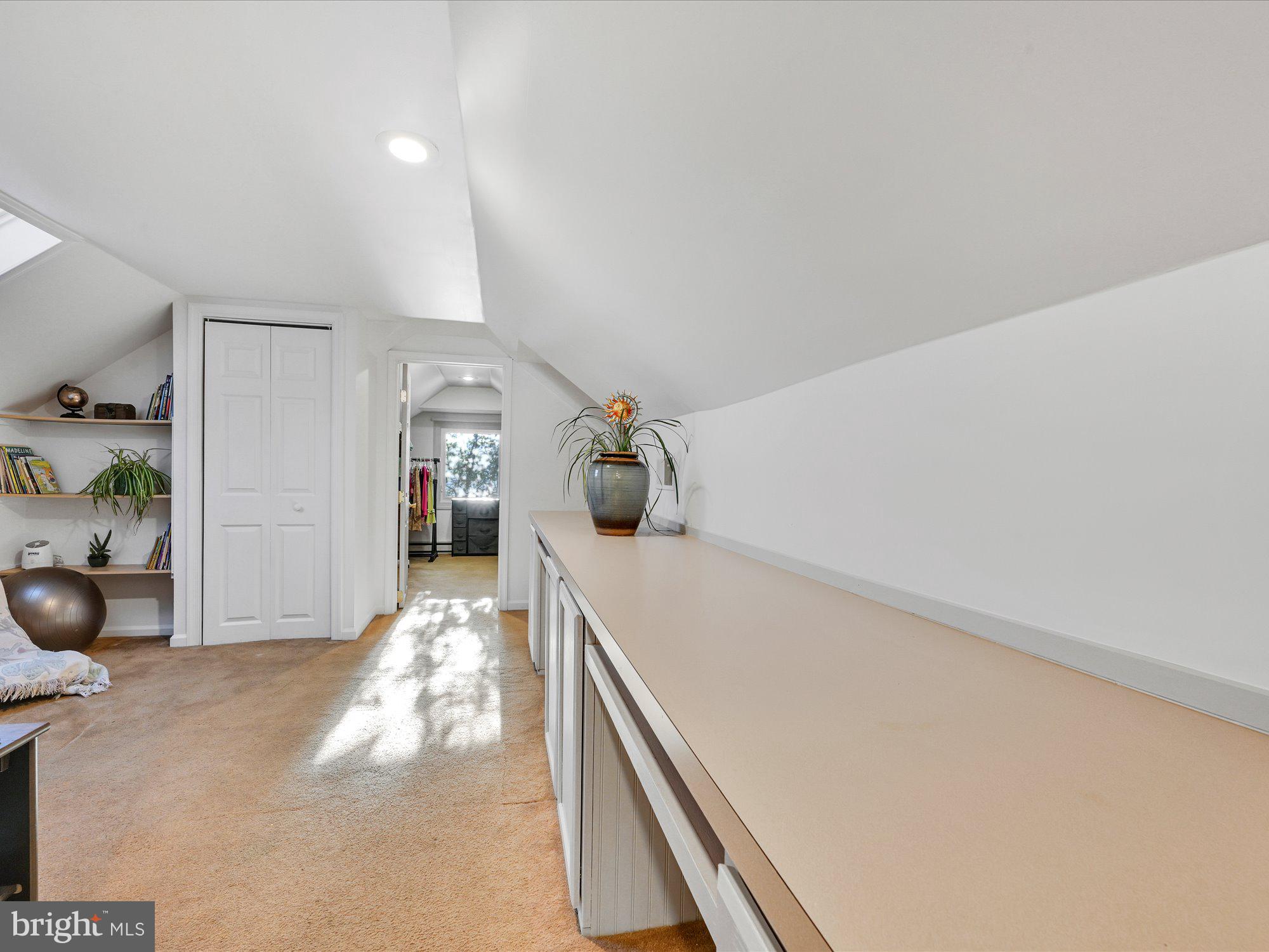 INDIAN SPRINGS - Residential