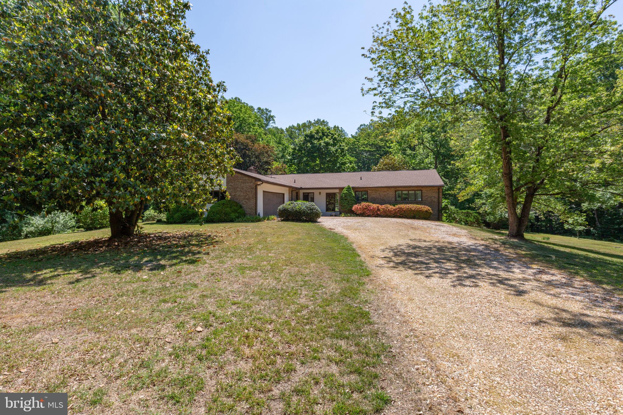 5434 STRAWBERRY LANE