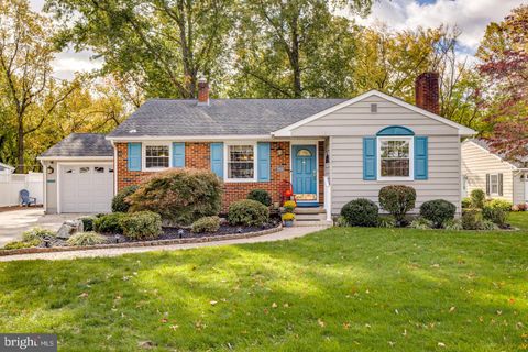 333 COVERED BRIDGE ROAD CHERRY HILL NJ 08034