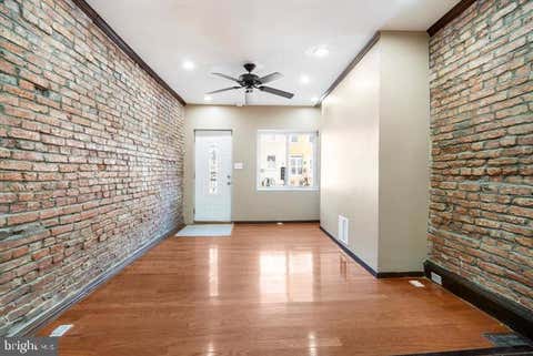 Townhouse For Rent - 424 S Eden Street<br/> BALTIMORE, MD 21231