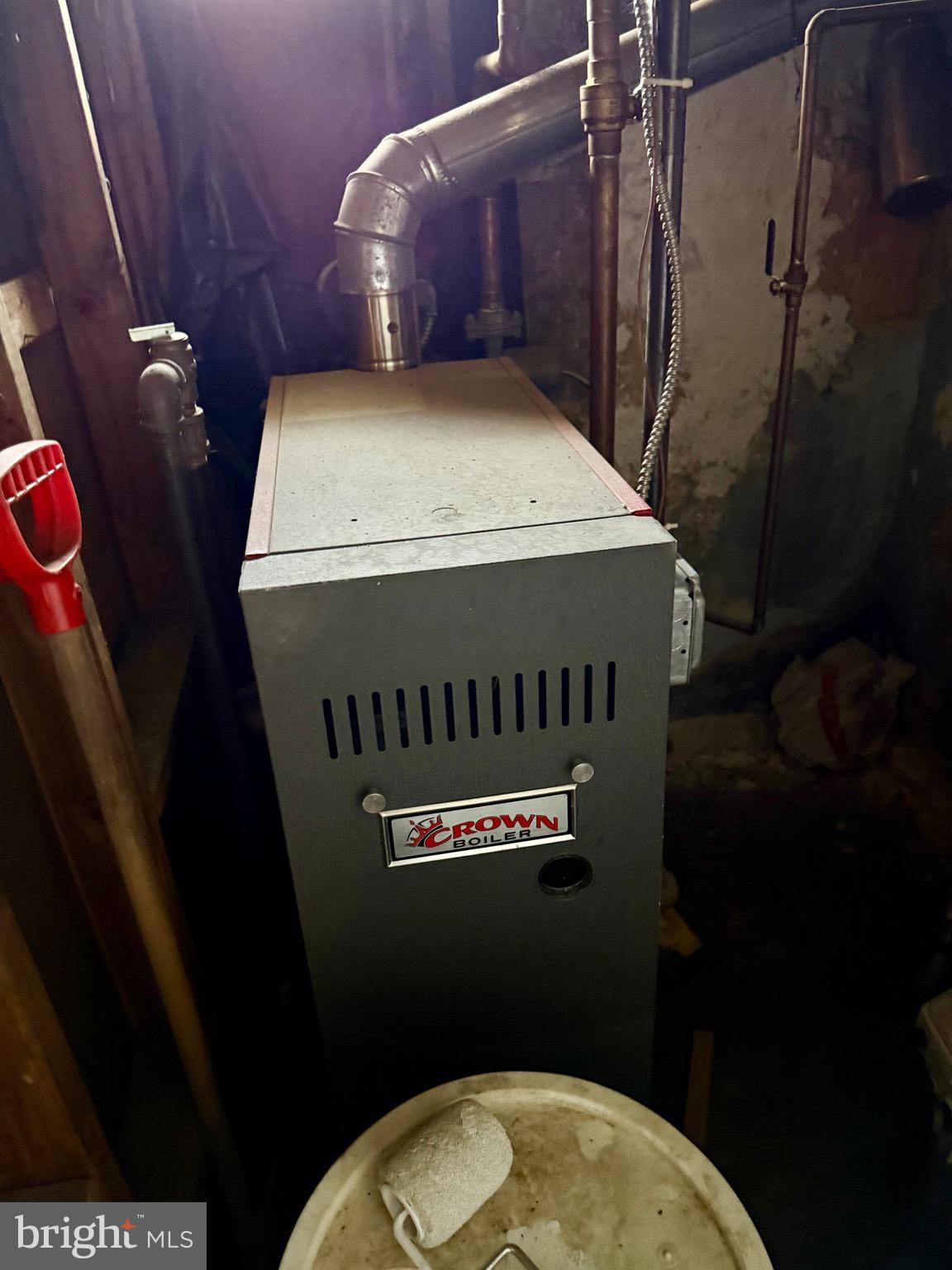 OXFORD CIRCLE - Residential