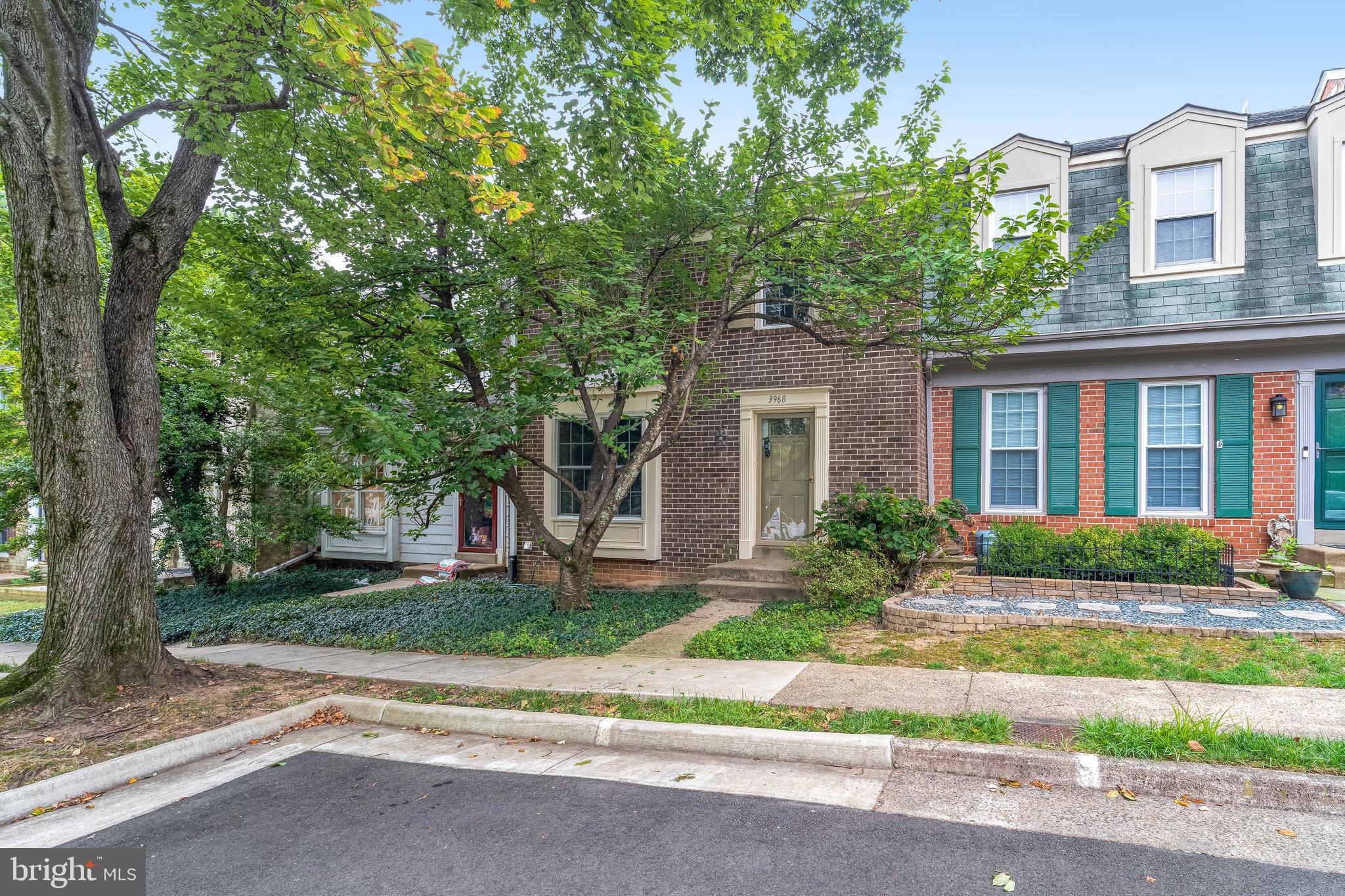Don’t miss this lovingly maintained and spacious townhome in the heart of Fairfax City! Featuring three finished levels, 3 bedrooms, 2.5 baths, a walk-out lower level, fenced backyard, and plenty of parking, this home is perfectly located within walking distance to shops and dining just next door.
Recent updates include a new roof, replacement windows, new siding, water heater, rebuilt AC system, new lower-level carpet, and a new washing machine—giving you peace of mind and move-in ready convenience.
Inside, the main level offers a generous eat-in kitchen, a separate dining room overlooking the step-down living room, and a convenient half bath. The living room provides a bright and open view to the outdoors. Upstairs you’ll find three bedrooms and two full baths, including the primary suite with an ensuite bath showcasing a beautifully tiled shower and updated vanity. The third bedroom offers an ideal home office space with custom built-in cabinetry and a desk area.
The finished walk-out lower level expands your living space with a spacious recreation room, complete with a cozy wood-burning fireplace, plus a finished laundry and storage area. Step outside from here to enjoy the private fenced-in yard and paved patio.
The Comstock community provides outstanding amenities, including an outdoor pool, tot lots, and sidewalks and trails that make it easy to stroll into Fairfax City for shopping, dining, and entertainment. With convenient access to downtown DC, Arlington, airports, and nearby parks, this central Fairfax location truly offers the best of everything.
Welcome Home!