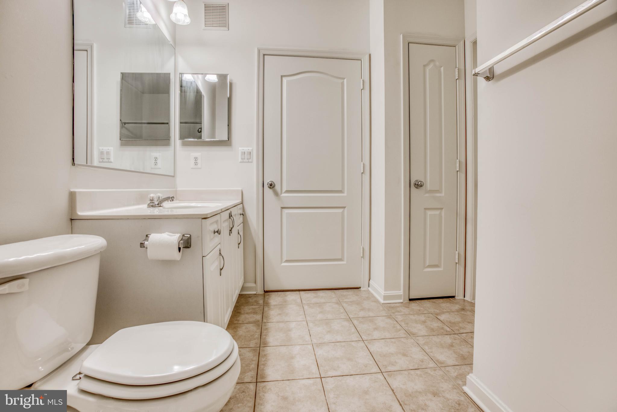 HIGH VIEW AT HUNT VALLEY - Residential