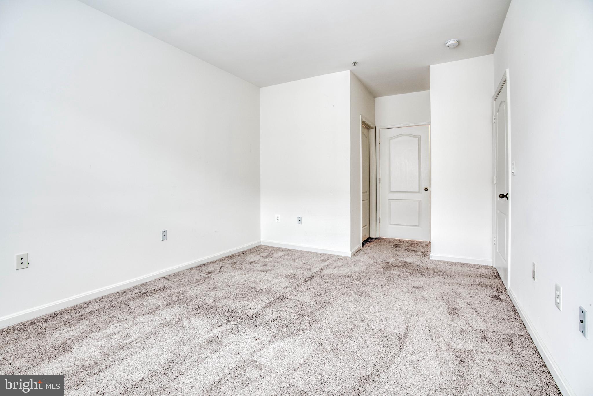 HIGH VIEW AT HUNT VALLEY - Residential