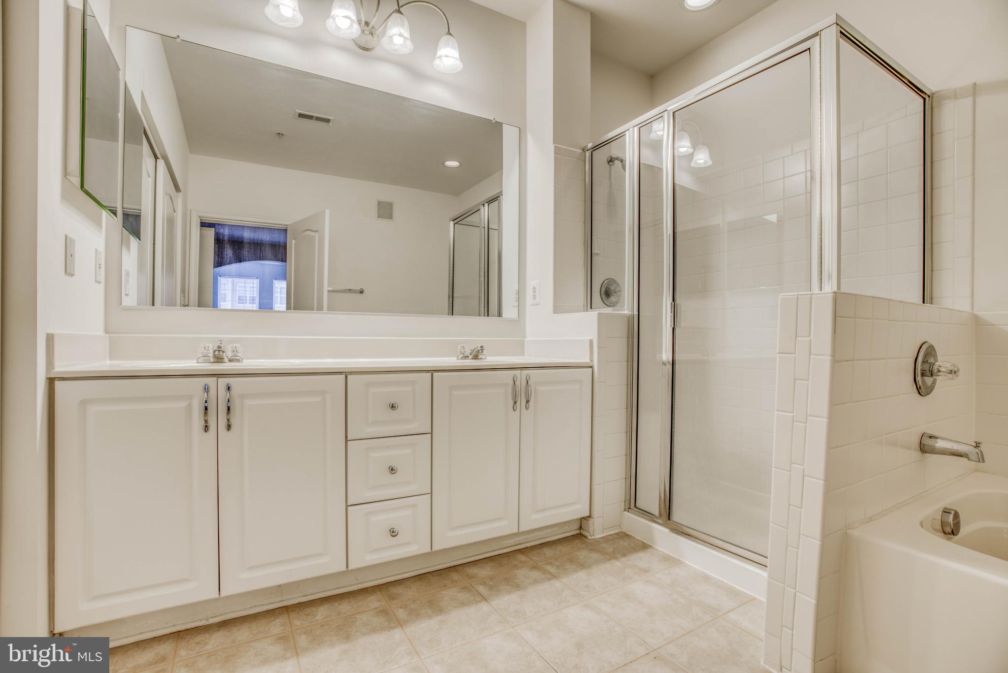 HIGH VIEW AT HUNT VALLEY - Residential