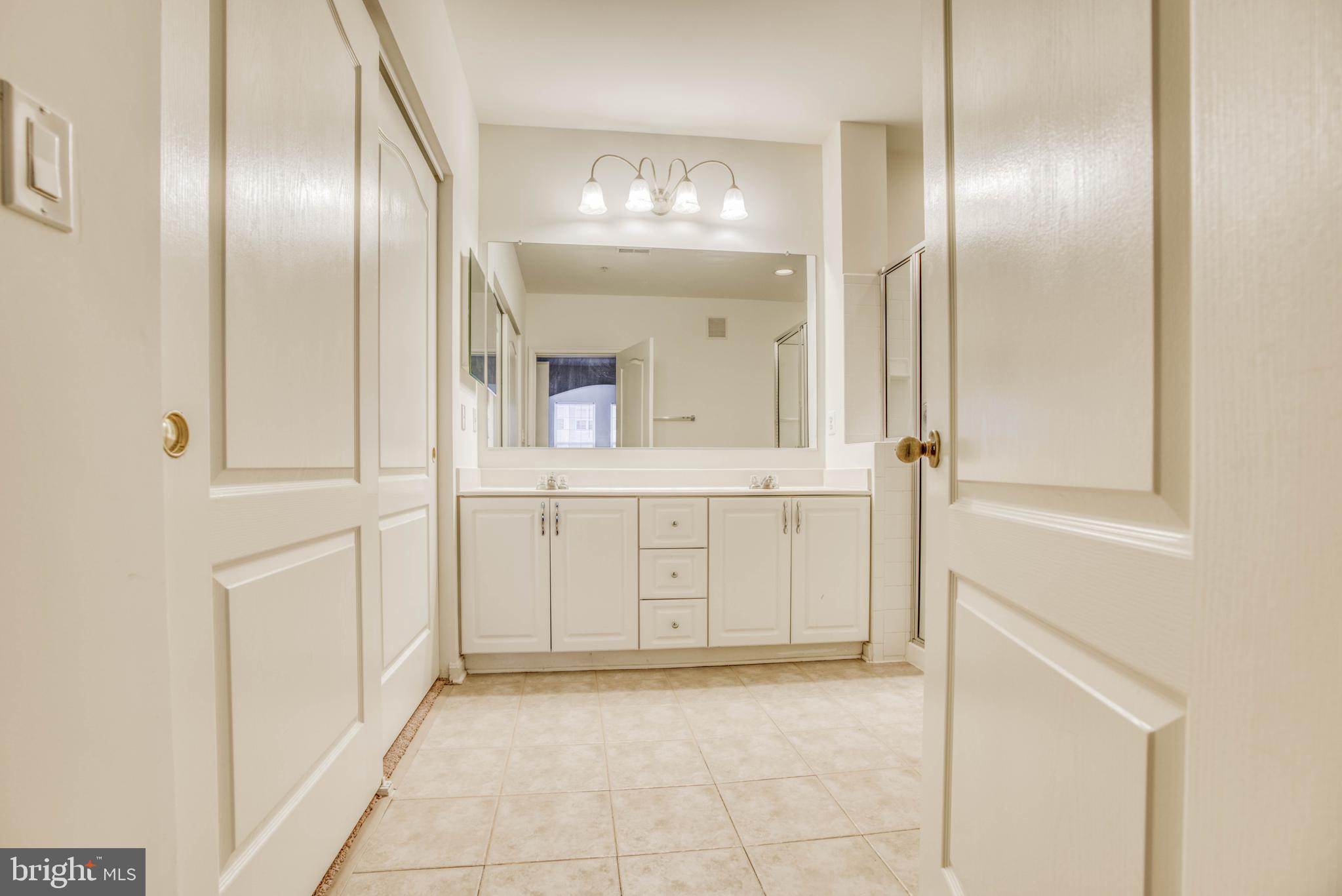 HIGH VIEW AT HUNT VALLEY - Residential